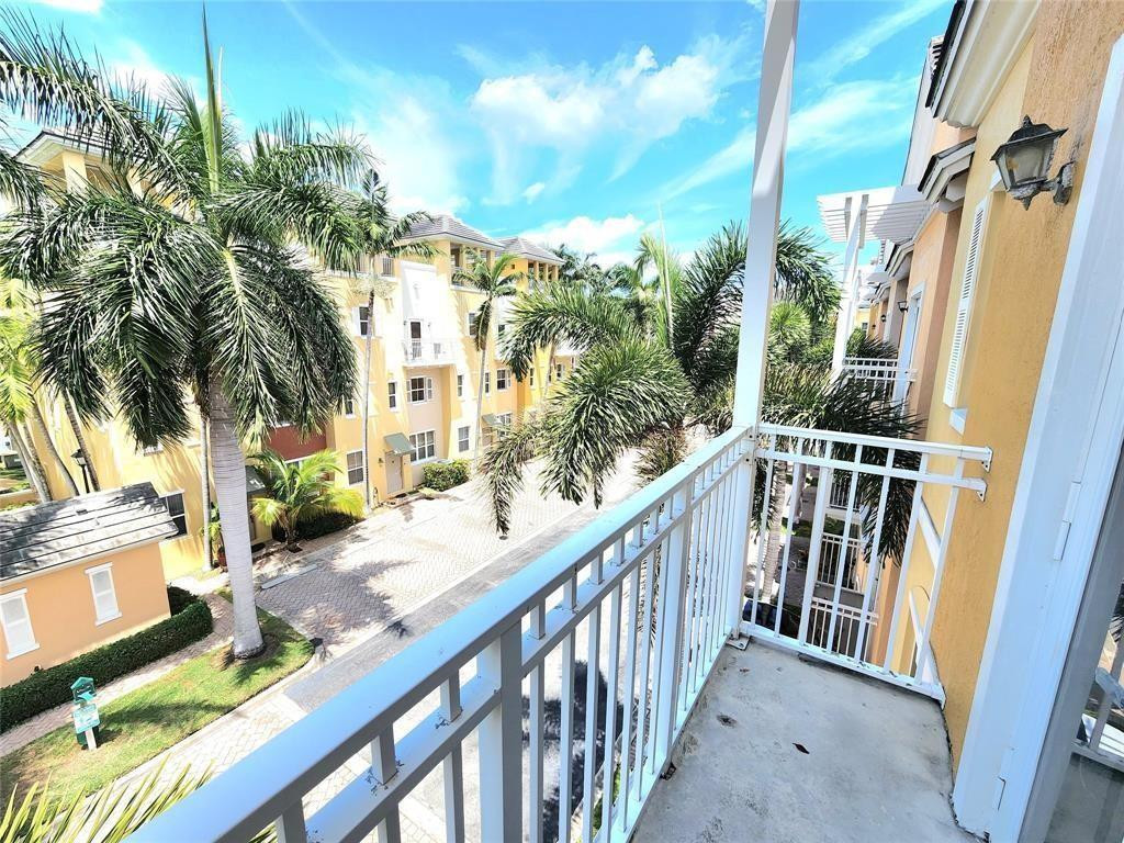 SHOAL CREEK AT LIGHTHOUSE POINT - Residential