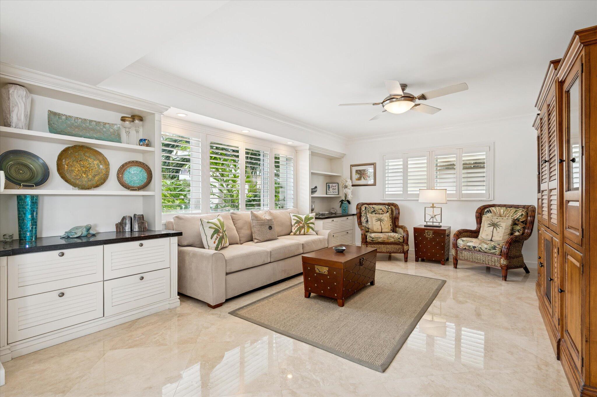 VERSAILLES CO-OP - Residential Lease