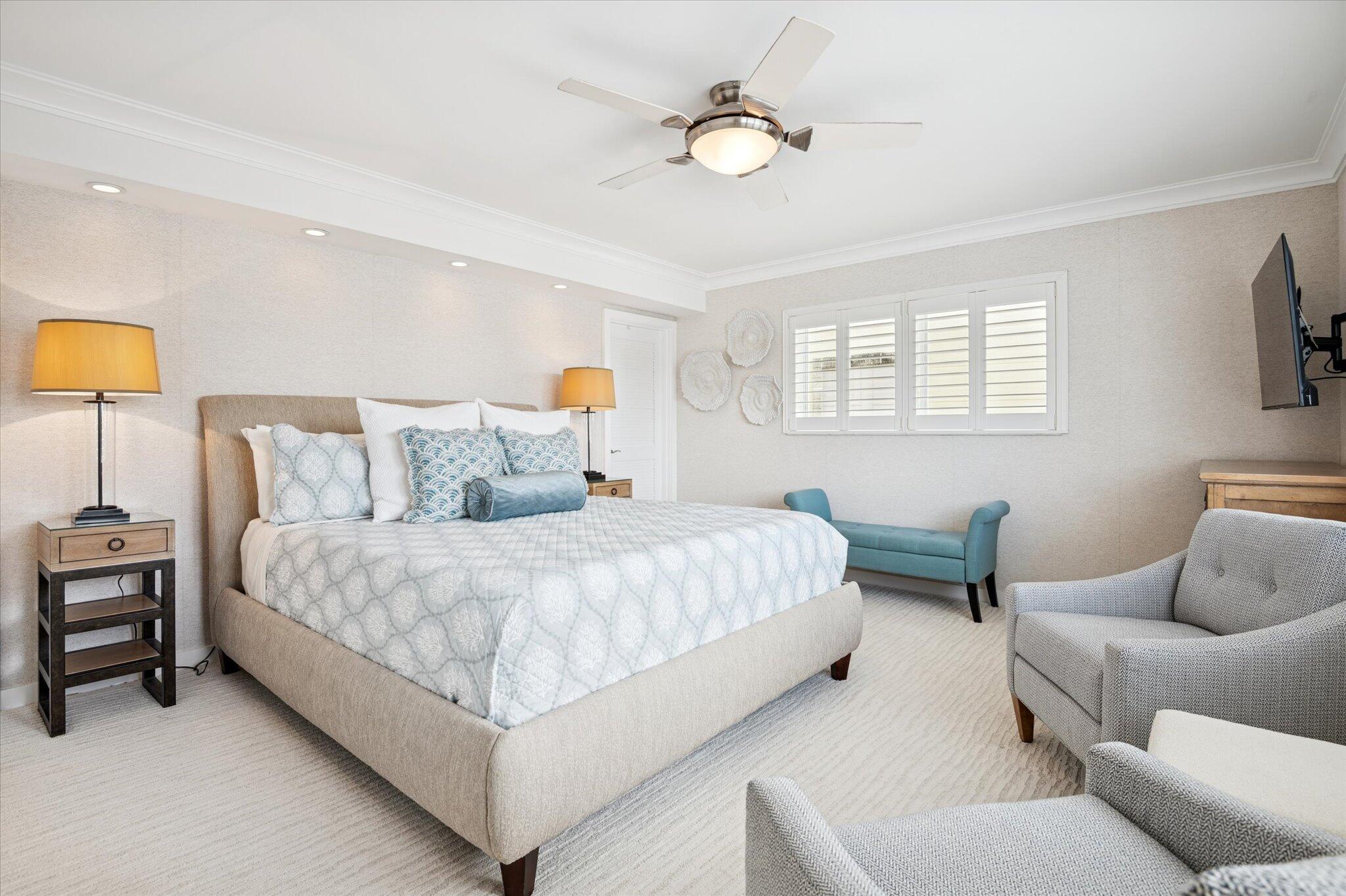 VERSAILLES CO-OP - Residential Lease