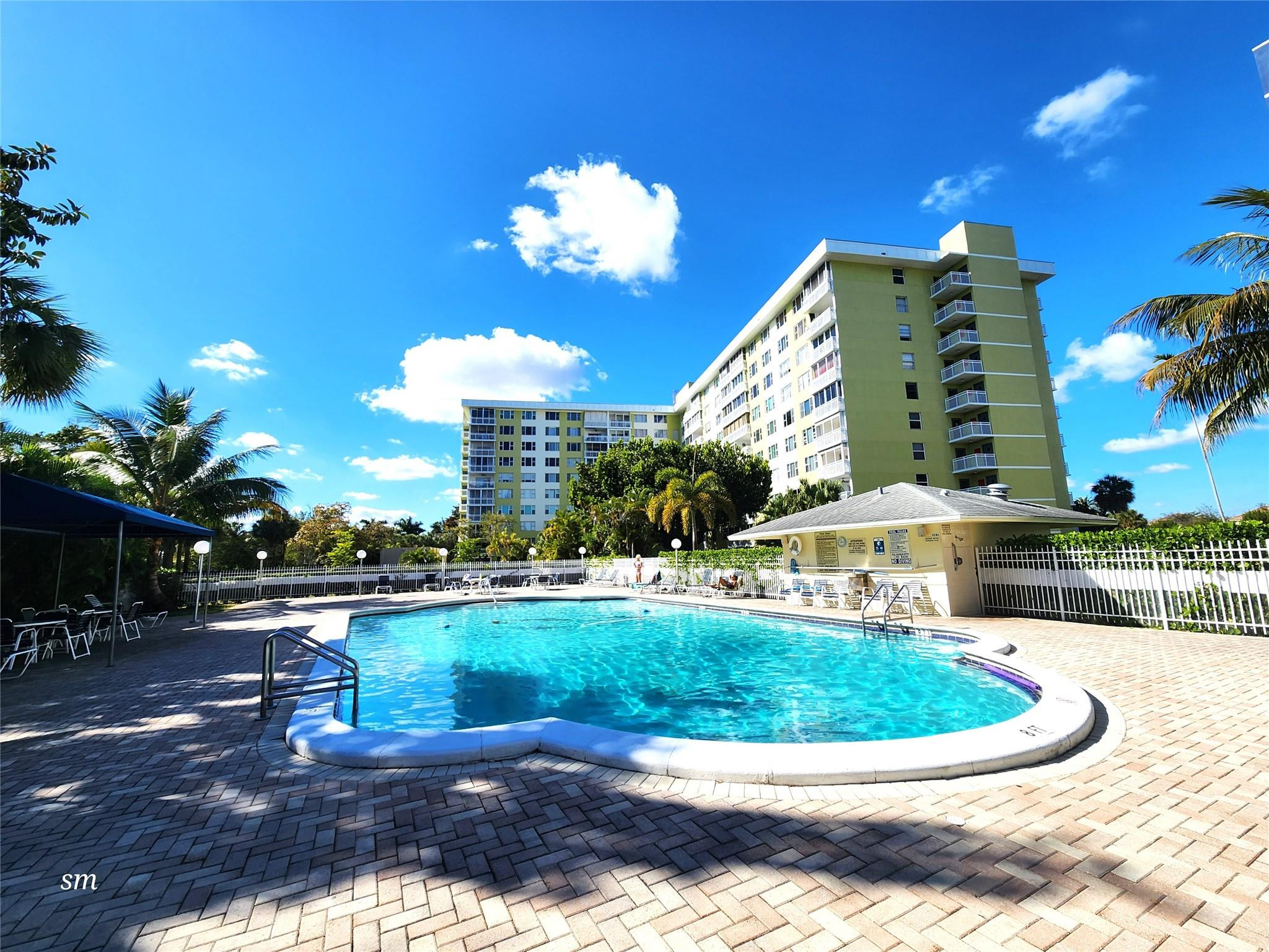 HILLCREST NO 21 - Residential