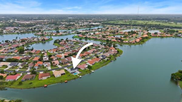 LAKES OF SHERBROOKE PH 3 - Residential
