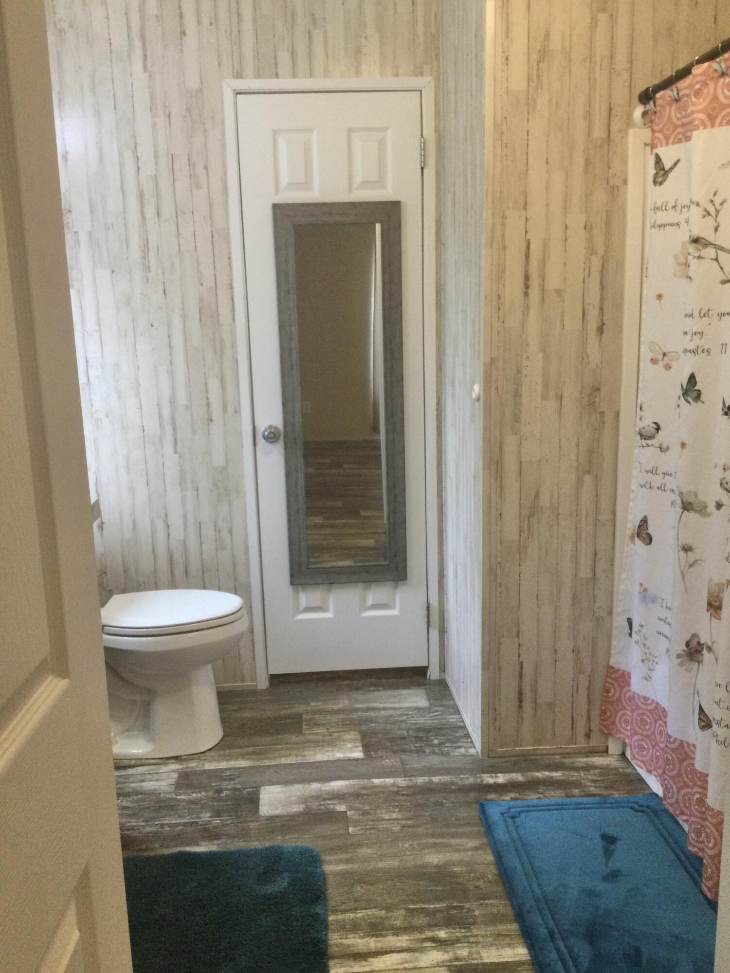 Sunshine Manor Mobile Home Park - Residential