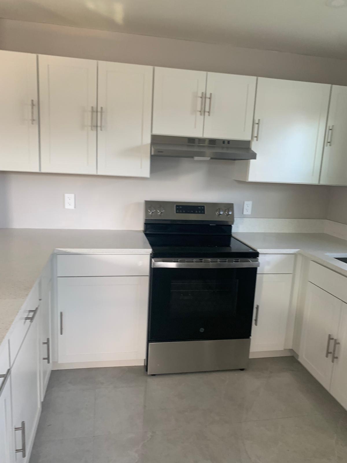 PALM BEACH FARMS CO 7 - Residential Lease