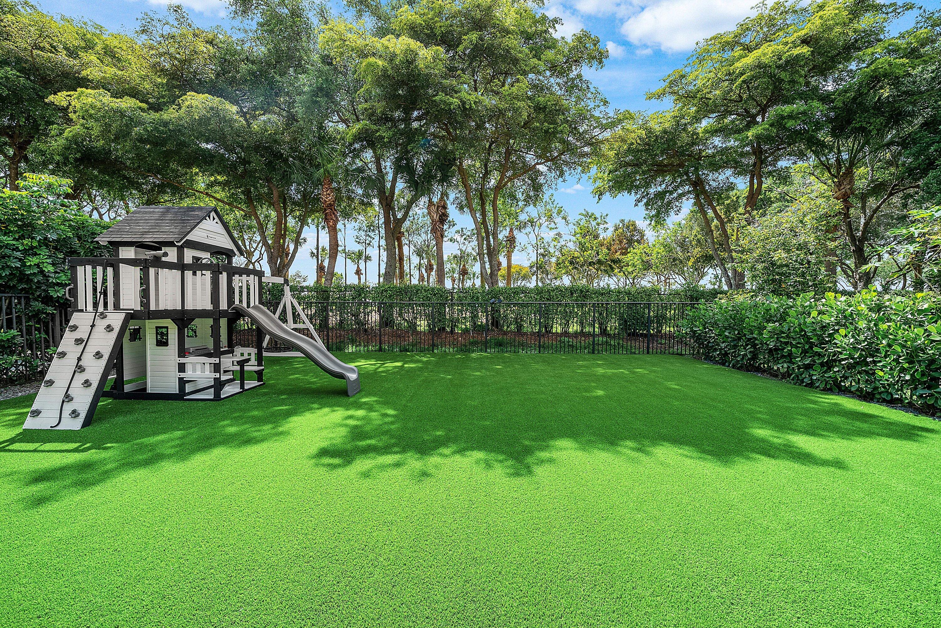 CANYON SPRINGS - Residential