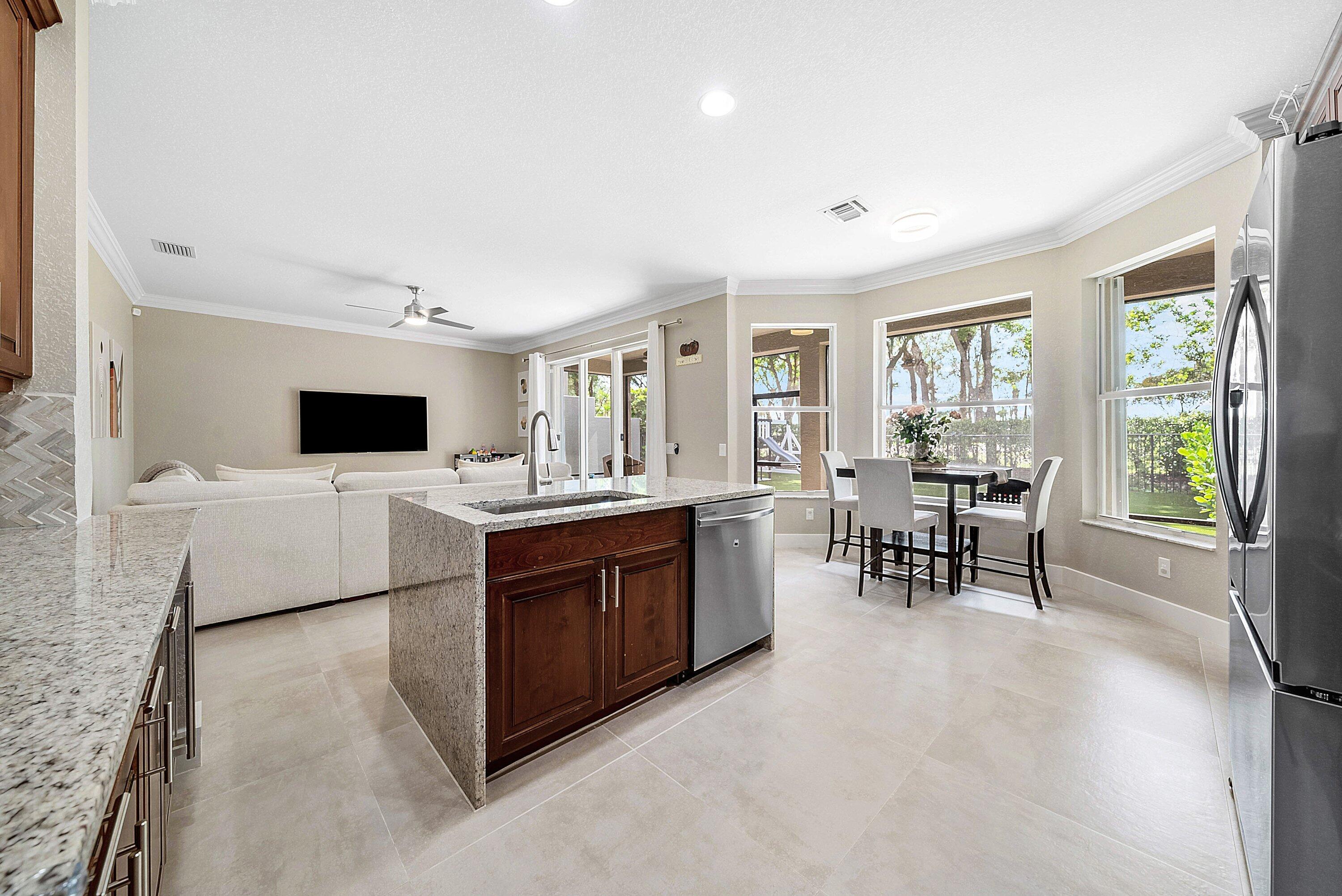 CANYON SPRINGS - Residential