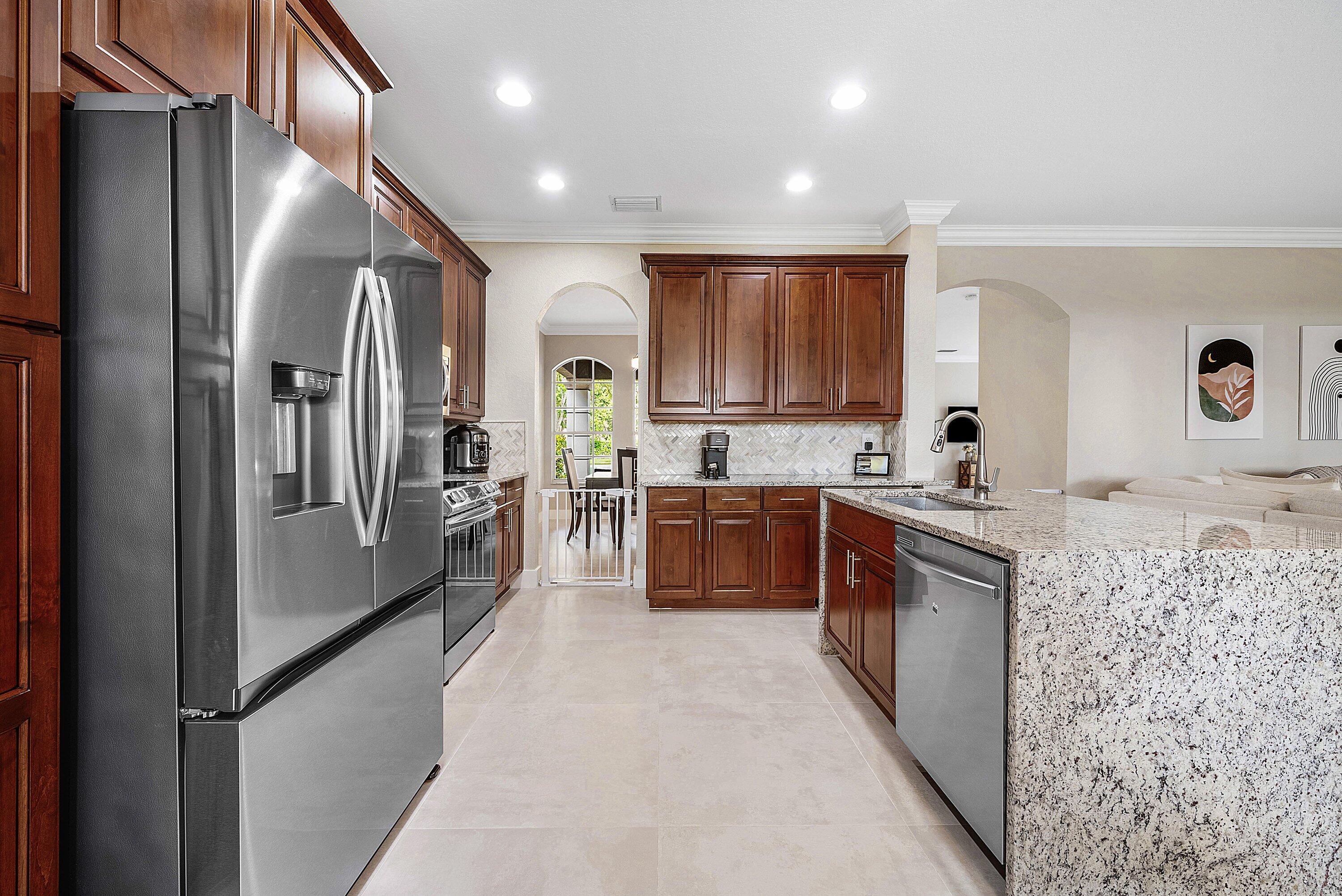 CANYON SPRINGS - Residential