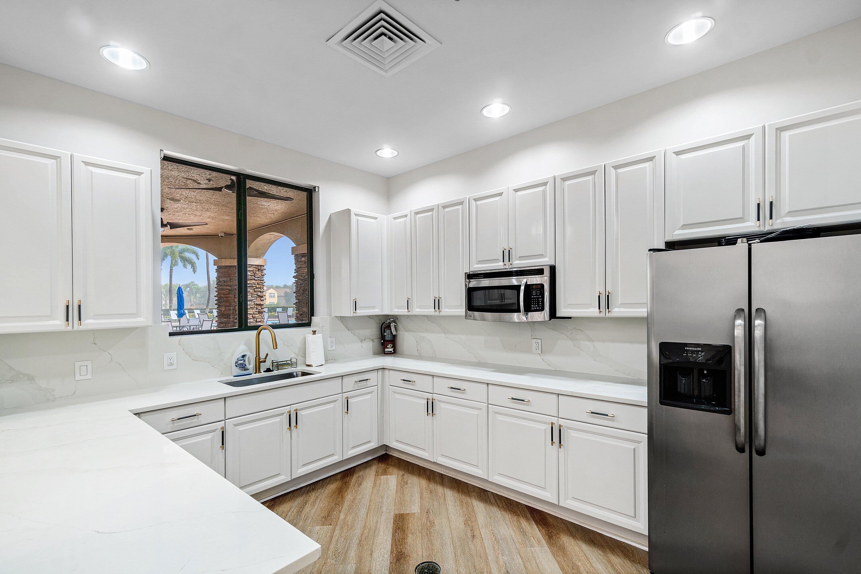 CANYON SPRINGS - Residential