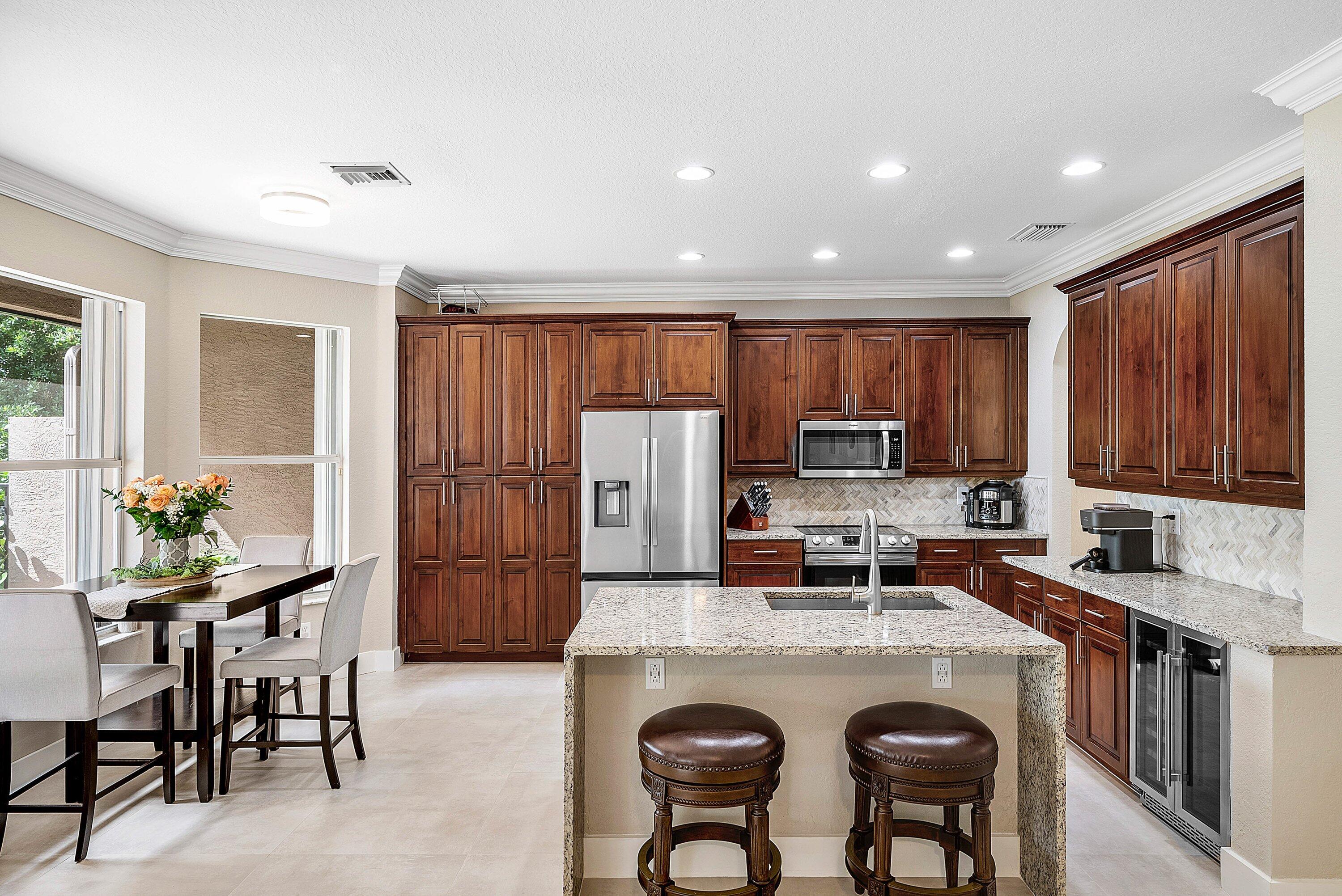 CANYON SPRINGS - Residential