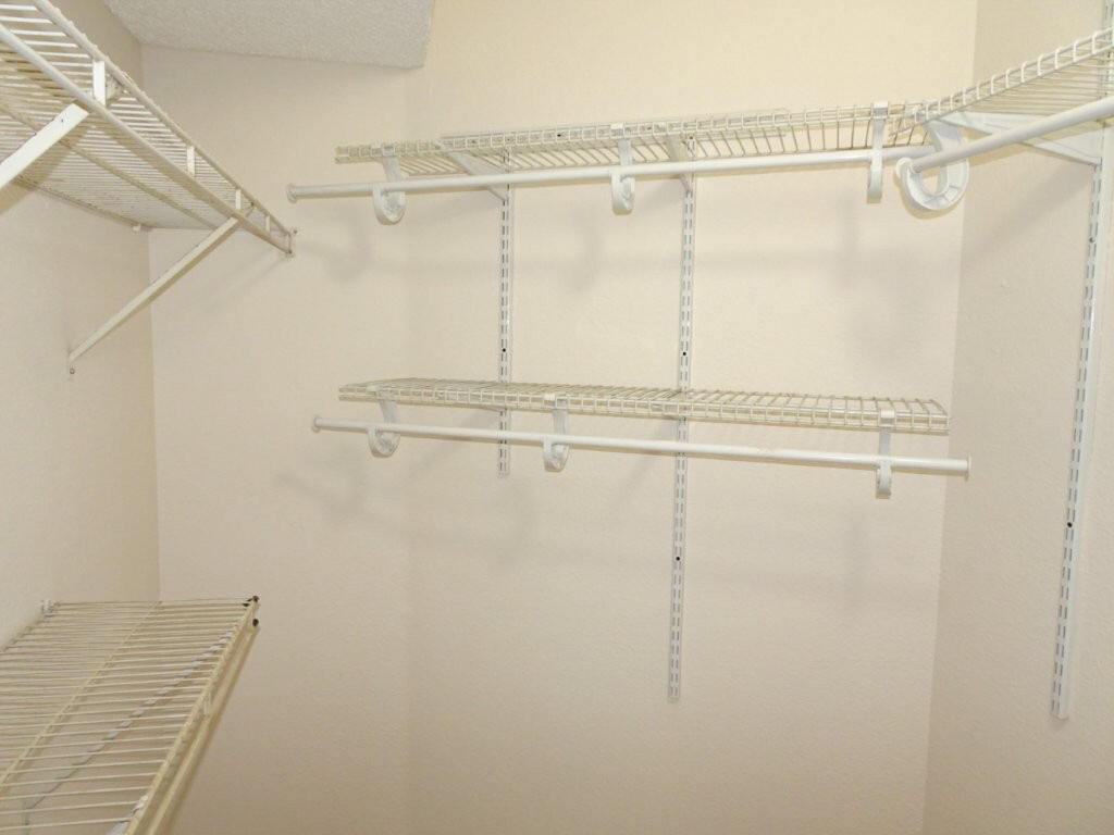 VISCONTI CONDO - Residential