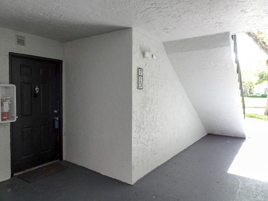 VISCONTI CONDO - Residential