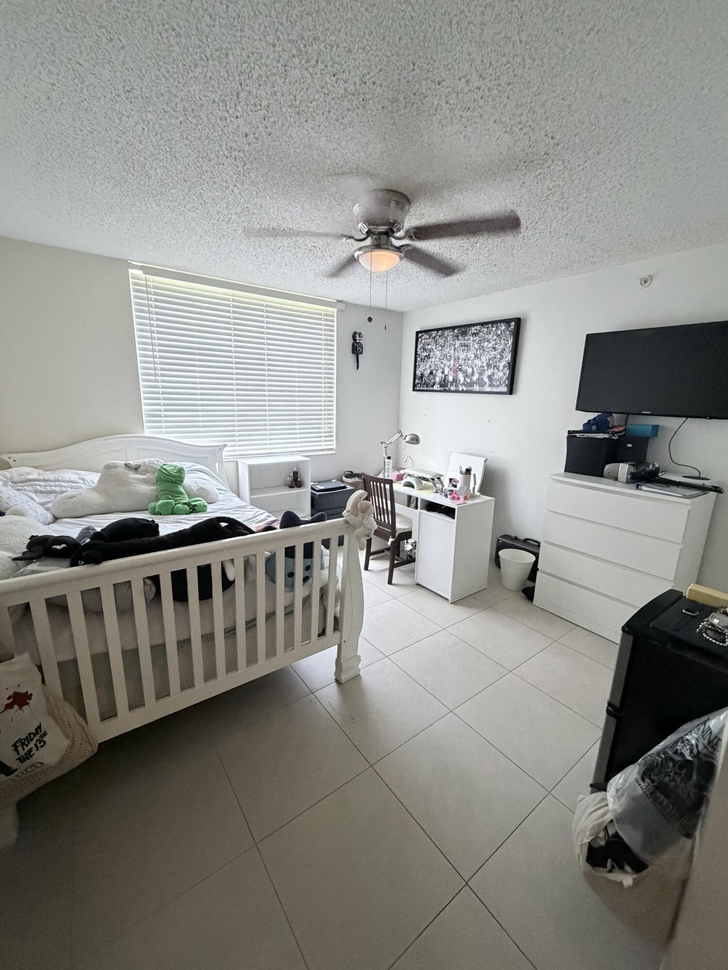 ST ANDREWS AT BOYNTON BEACH CONDO - Residential Lease
