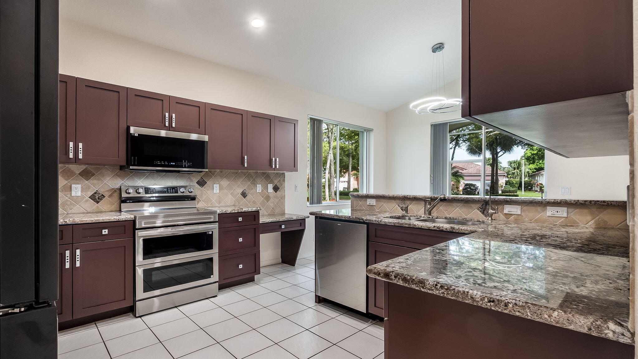 WOODMONT TRACT 67 - Residential