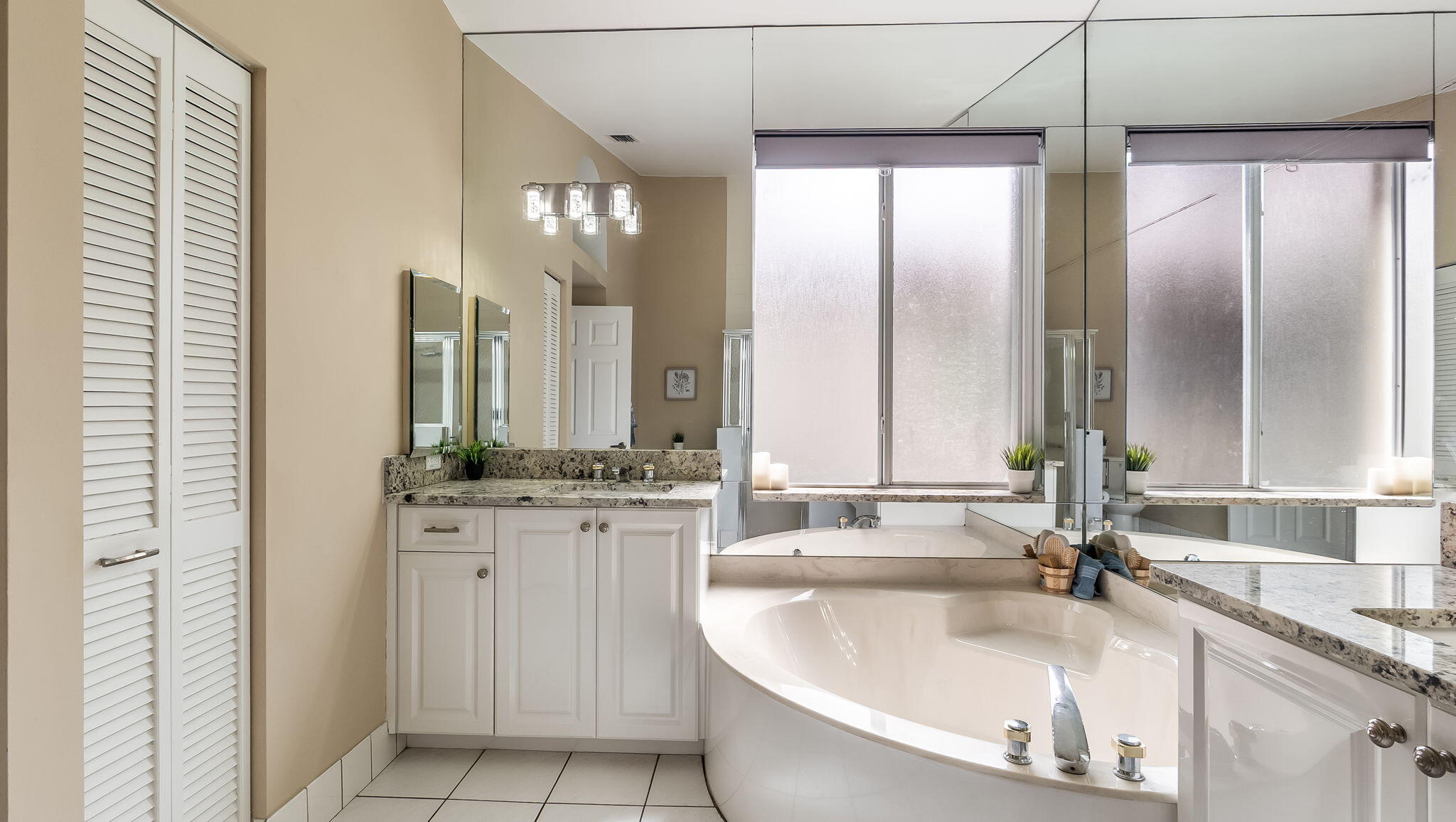 WOODMONT TRACT 67 - Residential