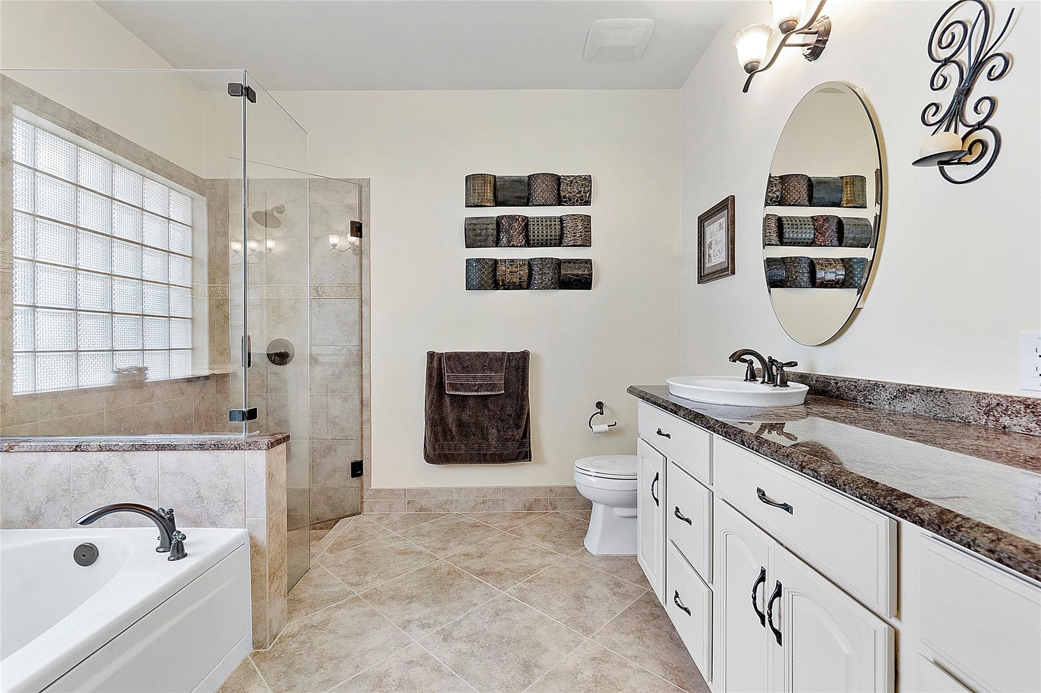MAYFAIR AT PARKLAND - Residential
