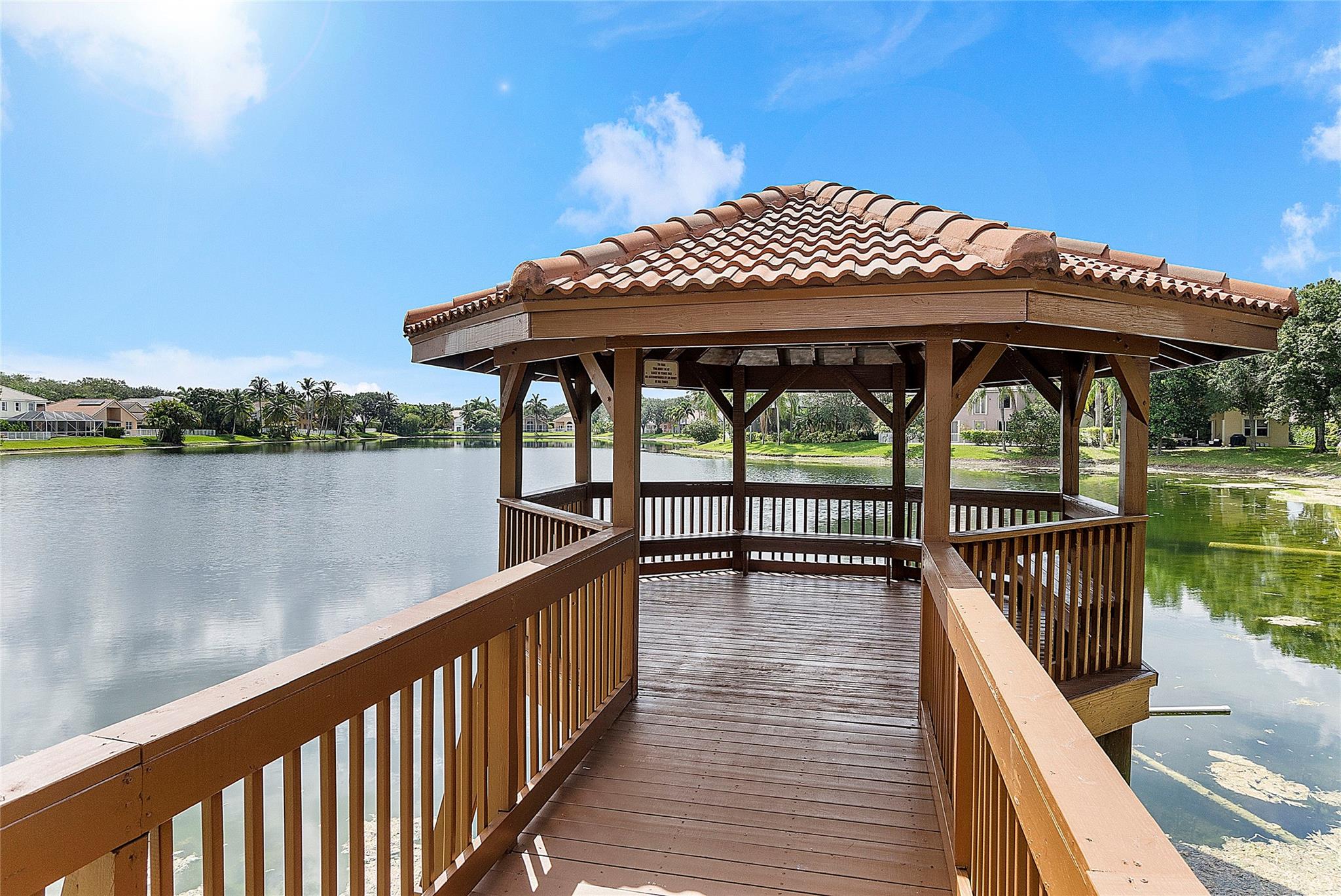 MAYFAIR AT PARKLAND - Residential