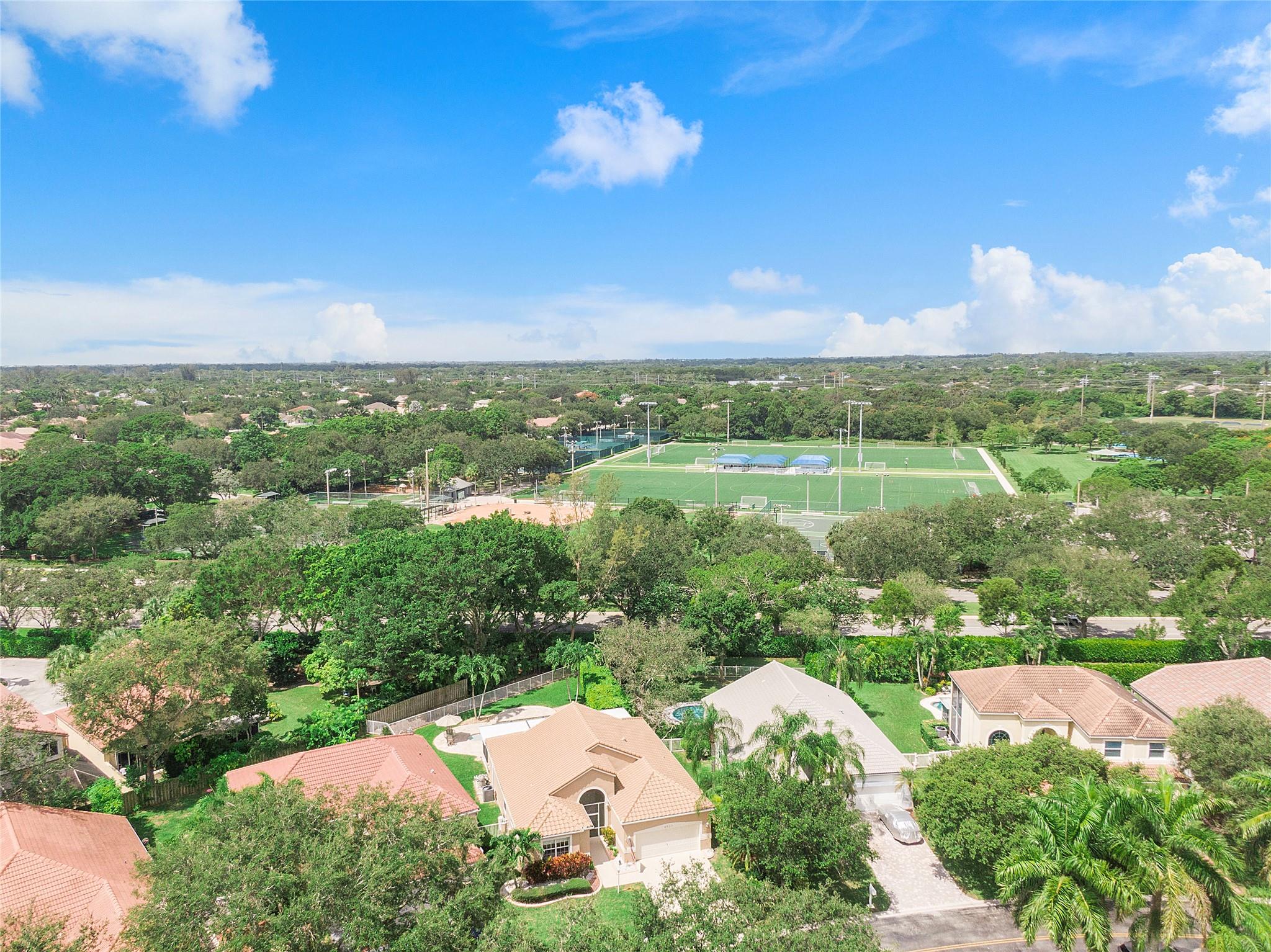 MAYFAIR AT PARKLAND - Residential