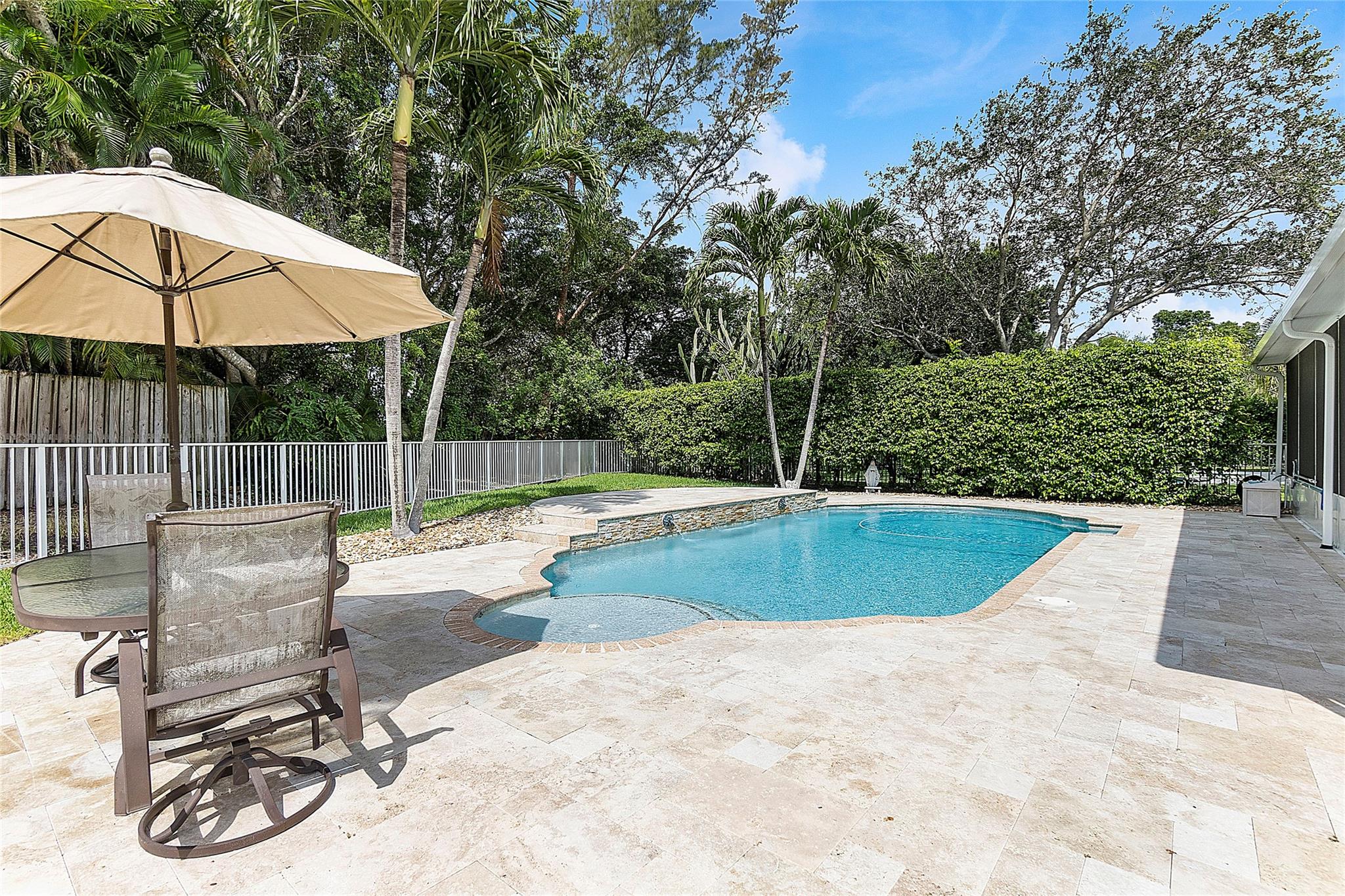 MAYFAIR AT PARKLAND - Residential