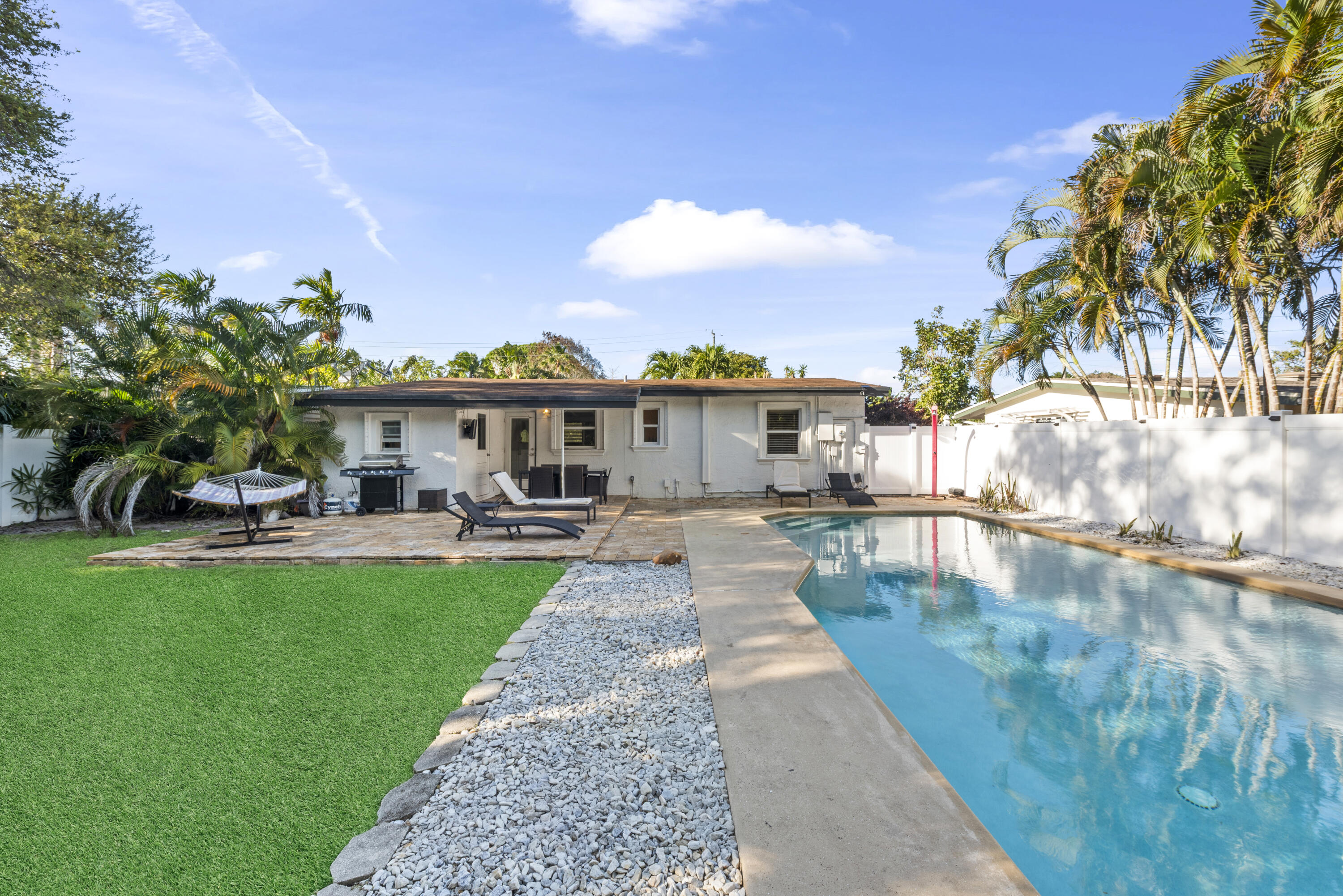 WILTON ESTATES RESUB - Residential