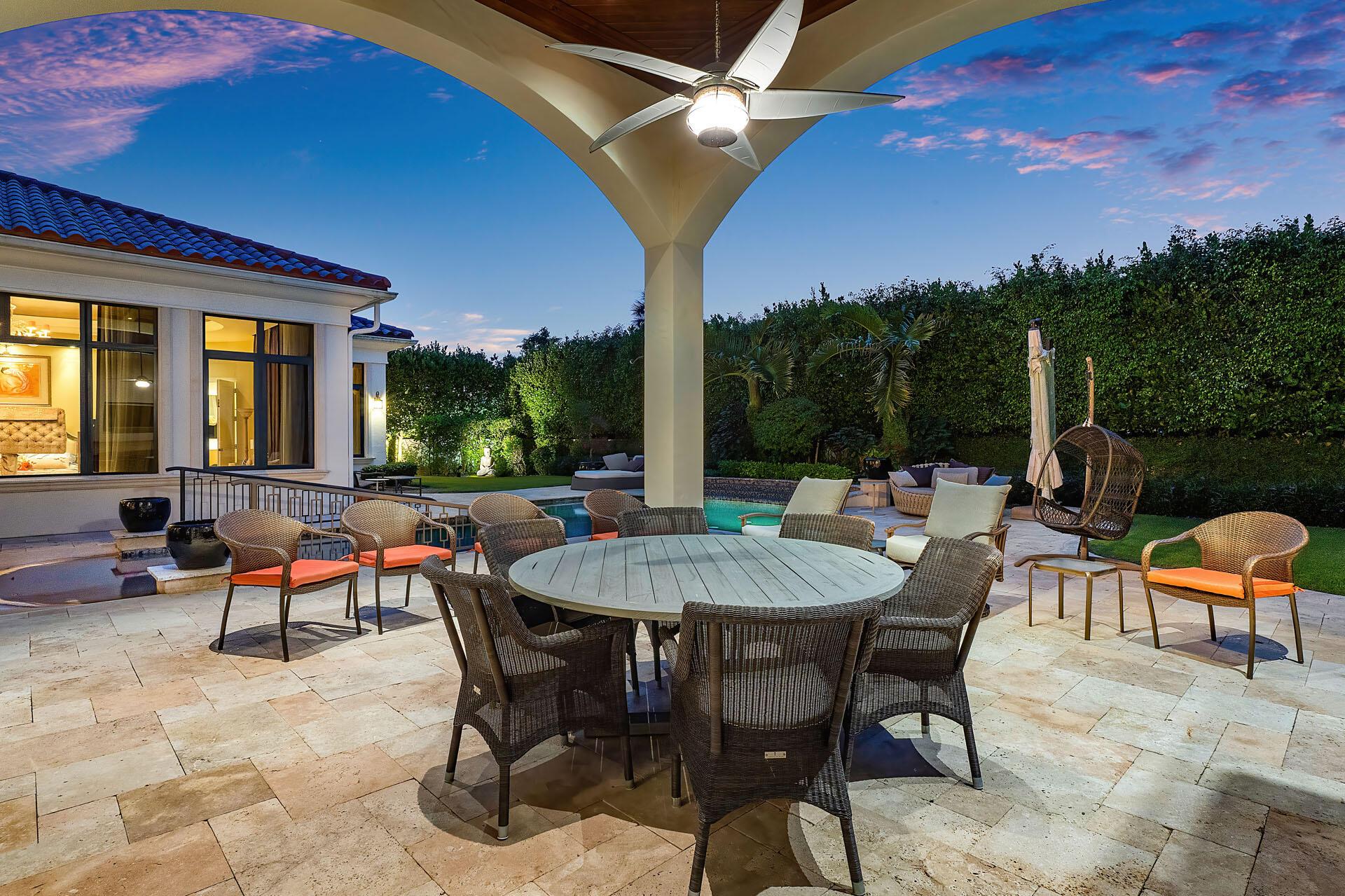 ROYAL PALM YACHT & COUNTRY CLUB - Residential