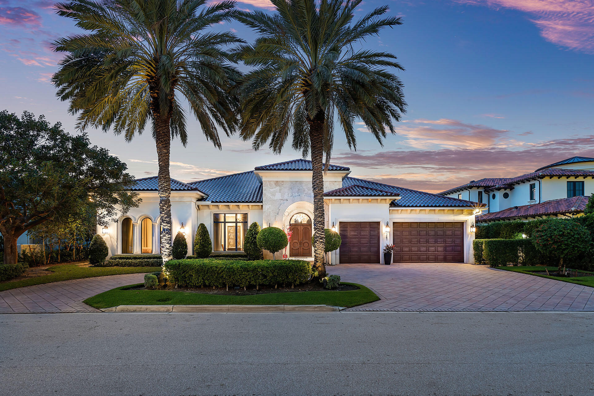 ROYAL PALM YACHT & COUNTRY CLUB - Residential