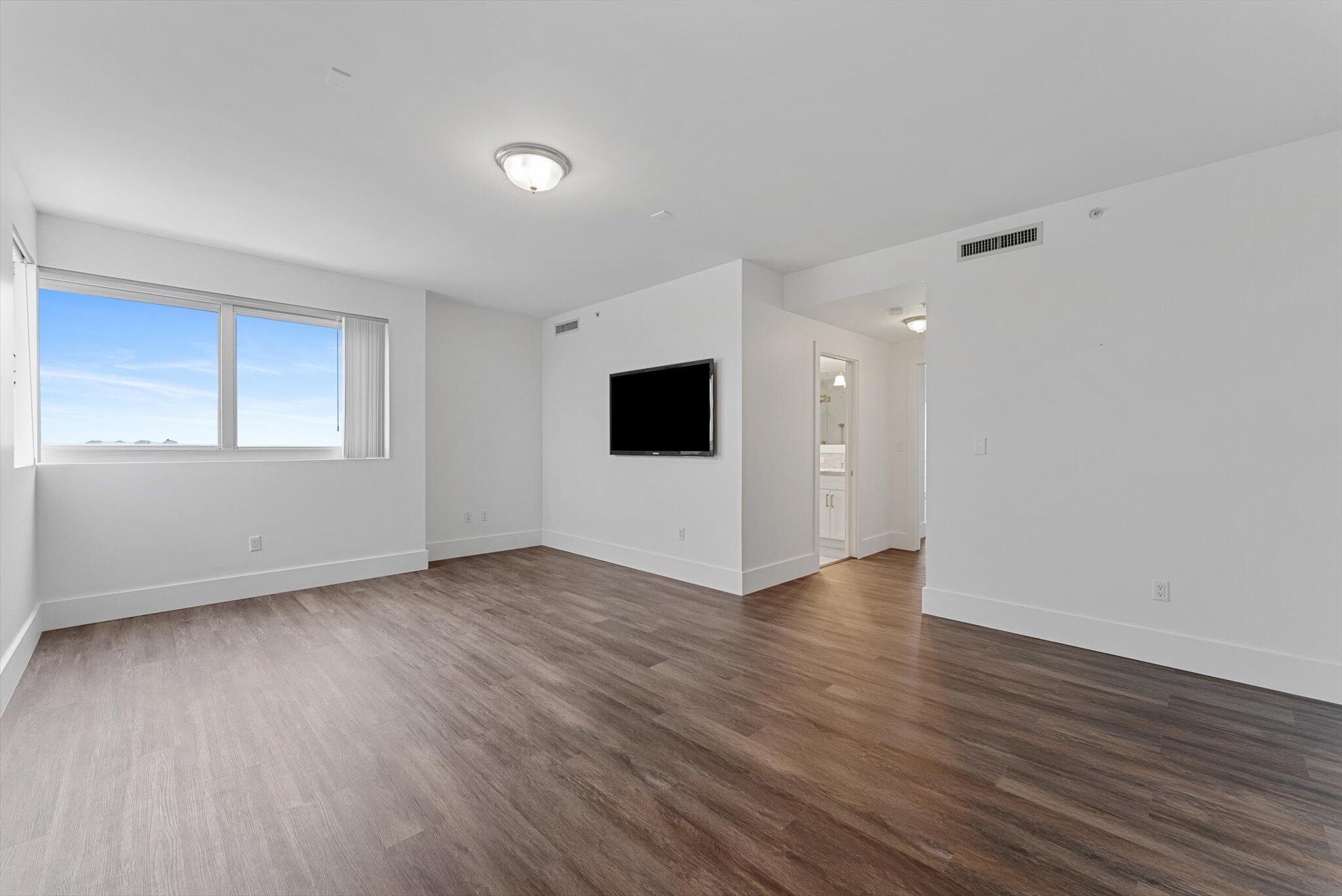 PALMETTO FIFTH AVENUE CONDO - Residential