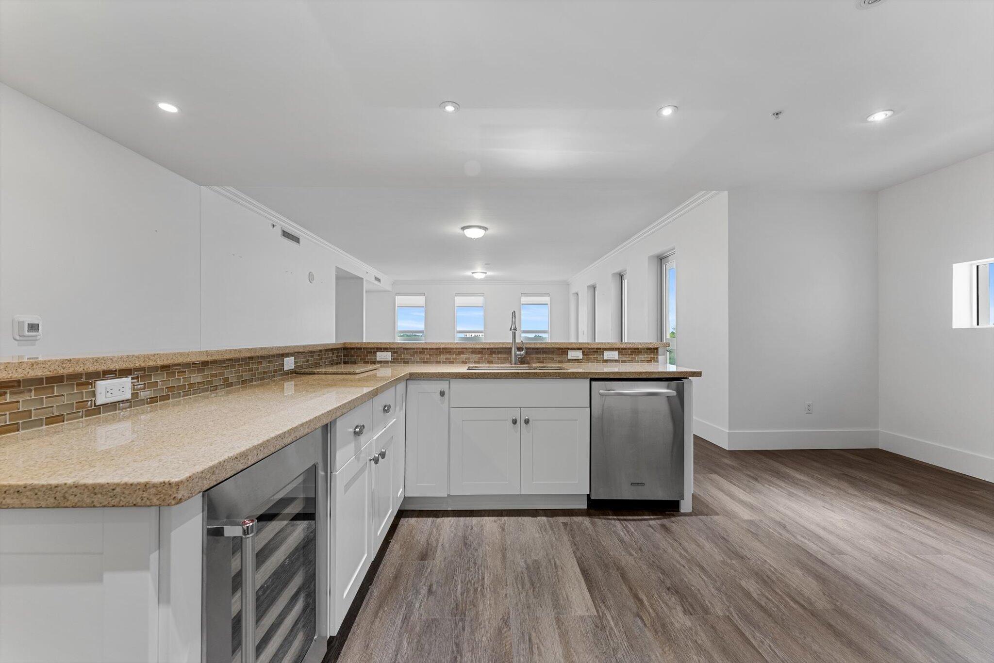 PALMETTO FIFTH AVENUE CONDO - Residential