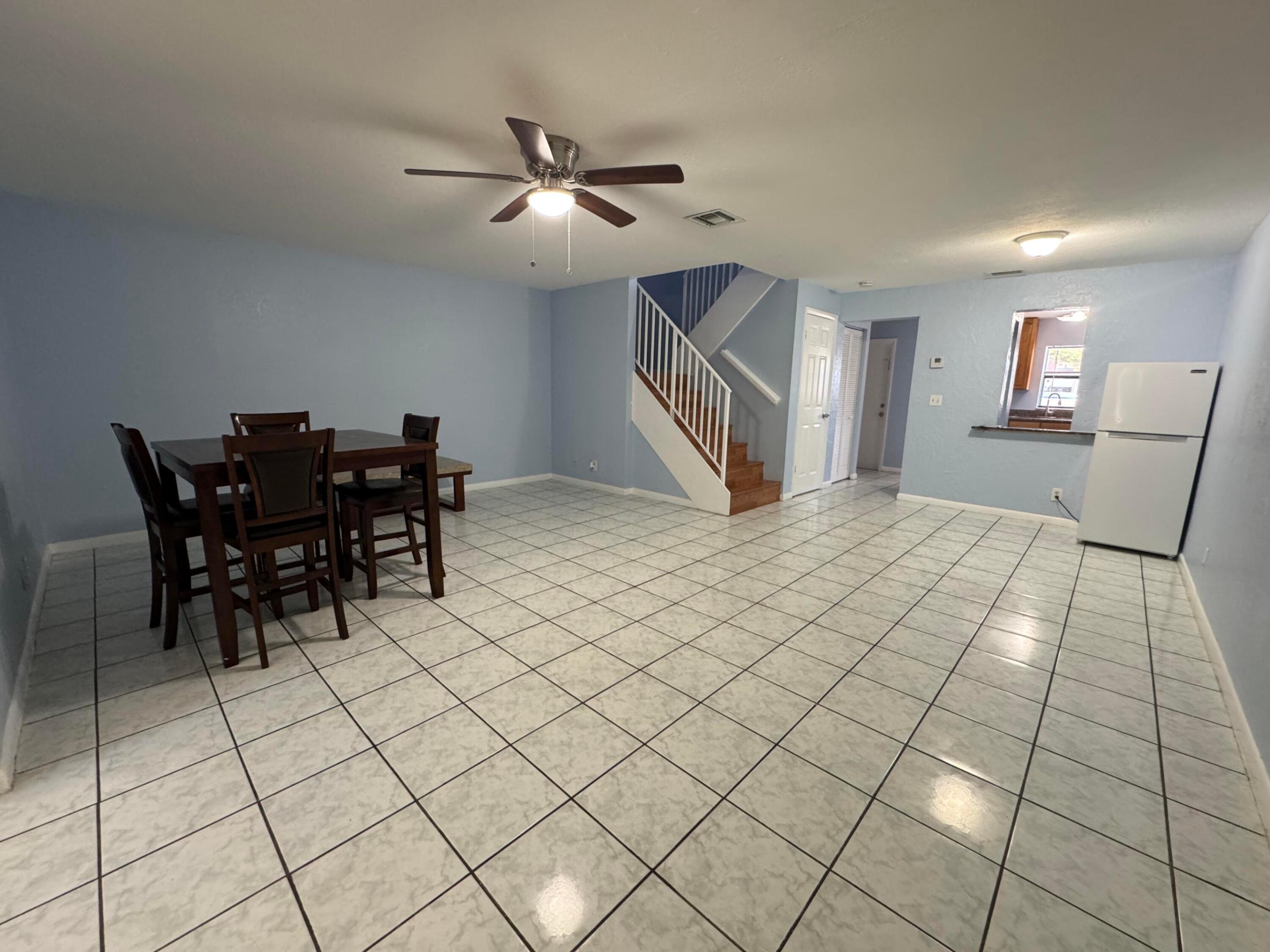 CORAL SPRINGS TOWNHOMES CONDO - Residential