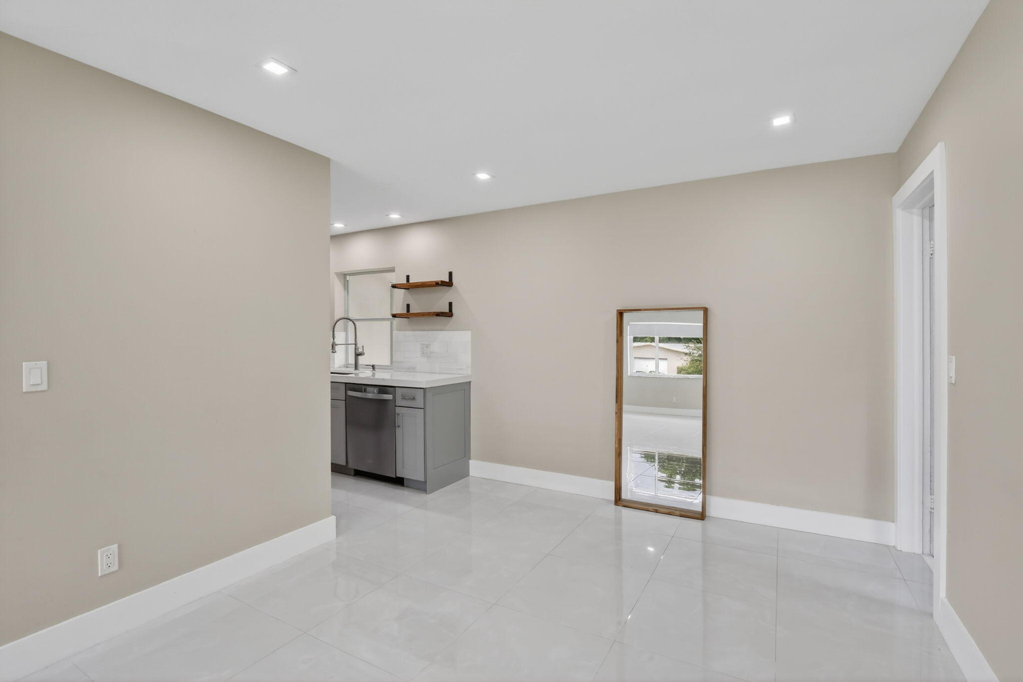 MELALEUCA ISLES - Residential