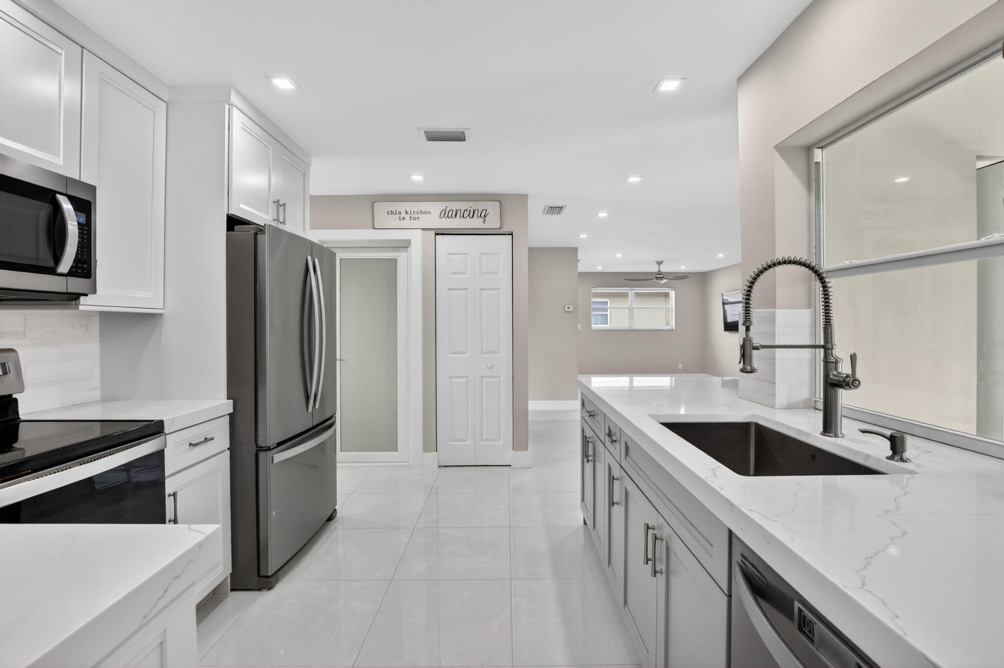 MELALEUCA ISLES - Residential