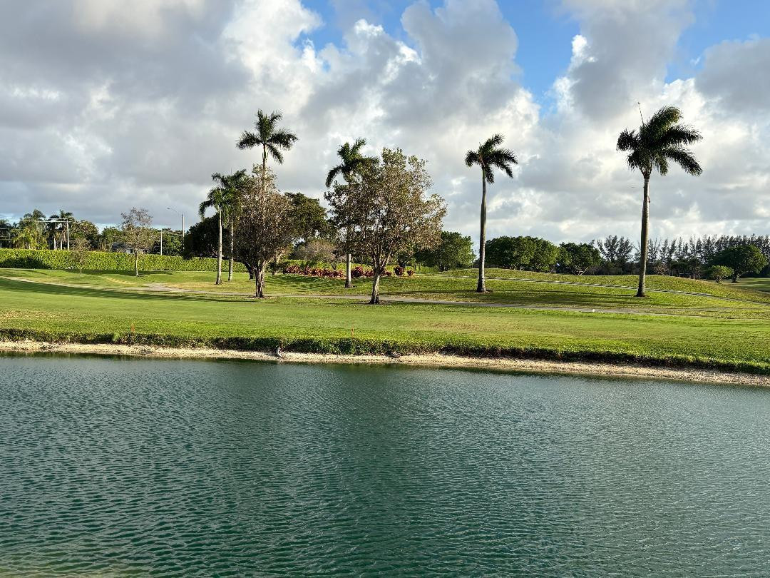 Hollybrook Golf & Tennis - Residential