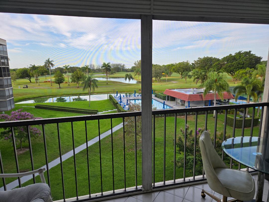 Hollybrook Golf & Tennis - Residential