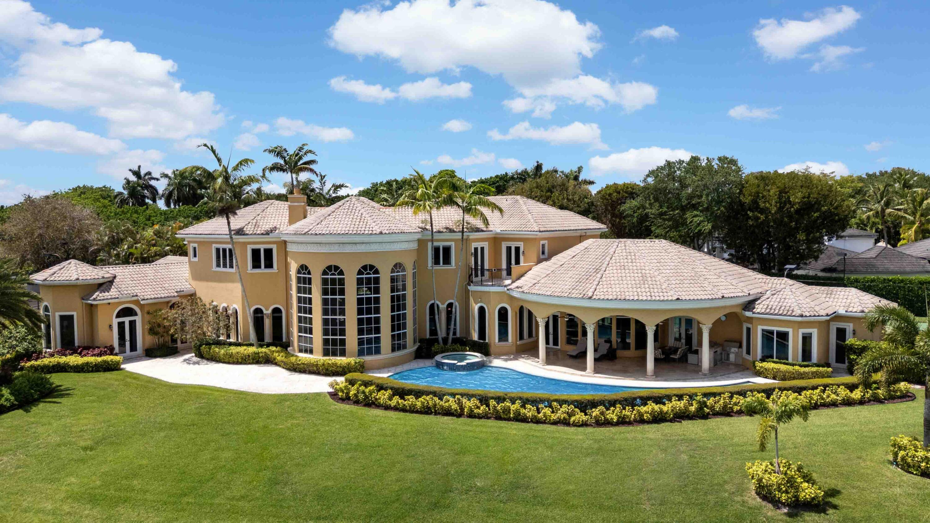 LONG LAKE ESTATES 1 AS - Residential