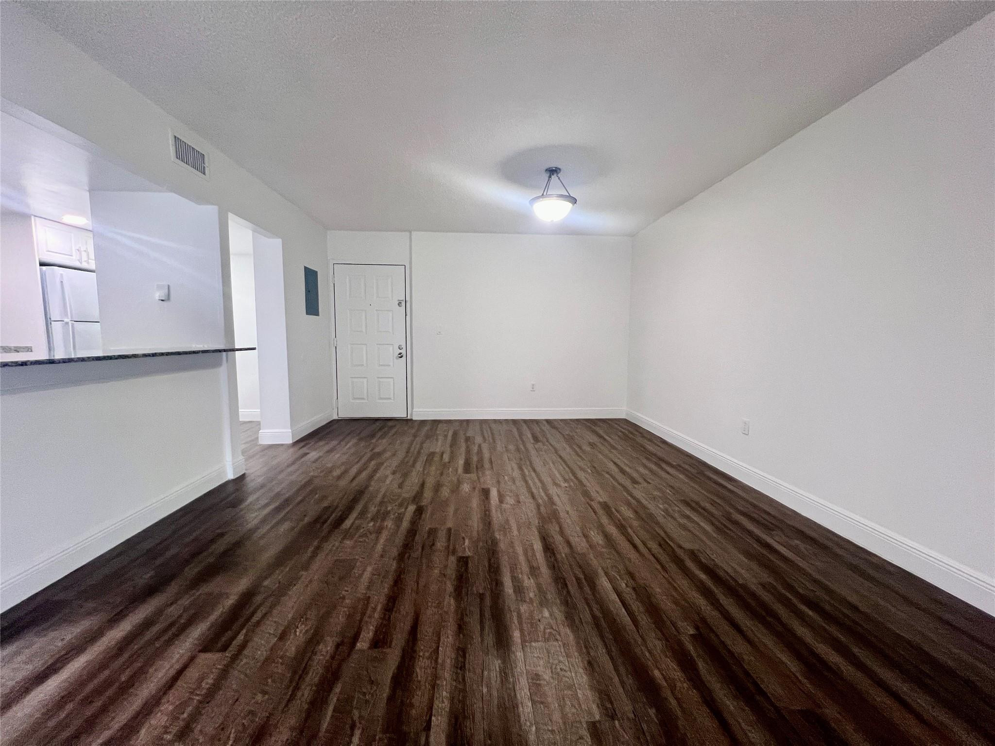Royalton on the Green - Residential Lease