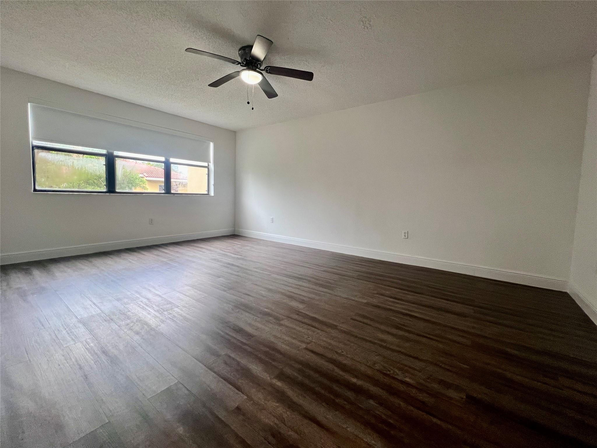 Royalton on the Green - Residential Lease