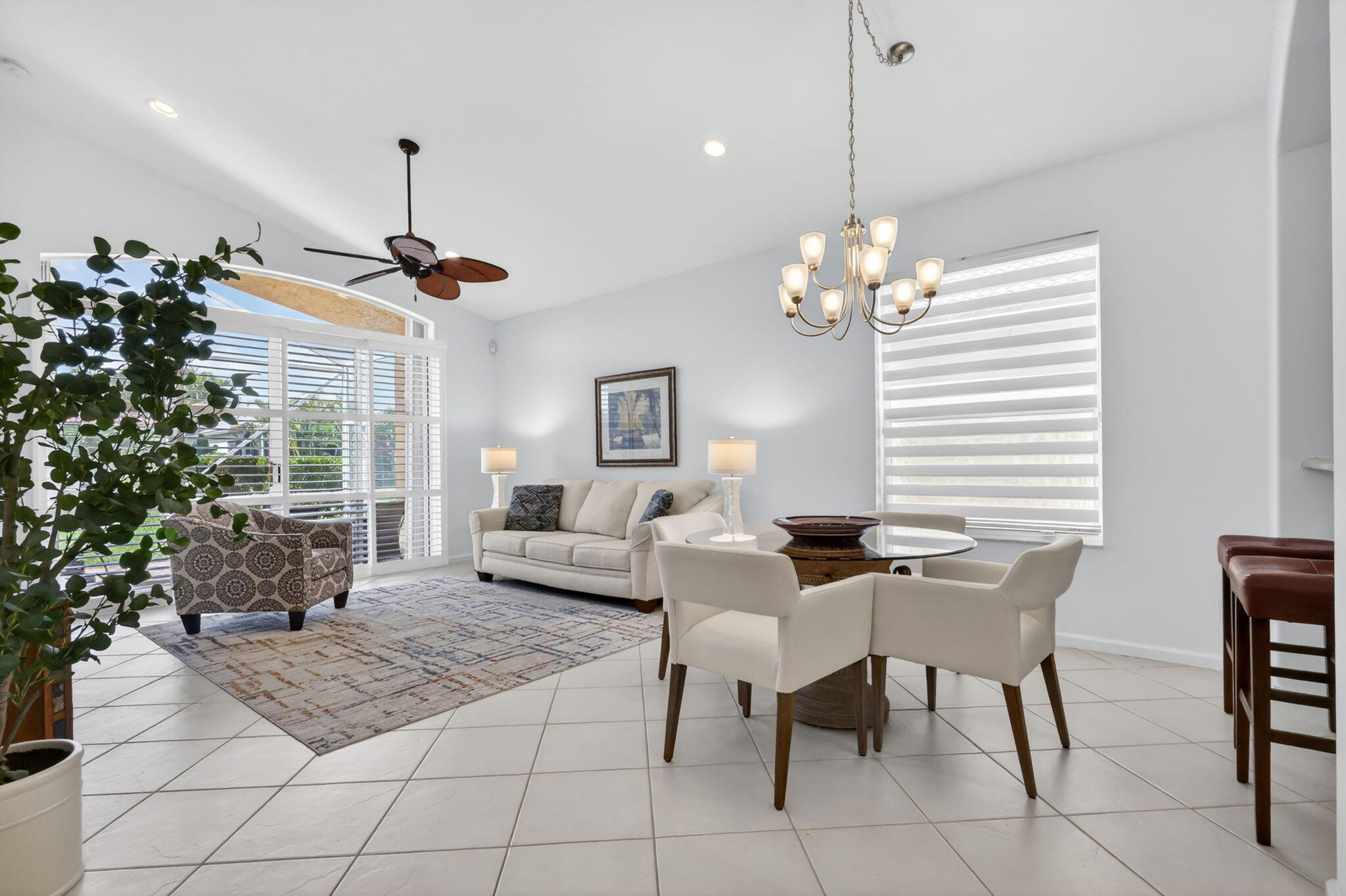 VIZCAYA 2 - Residential Lease