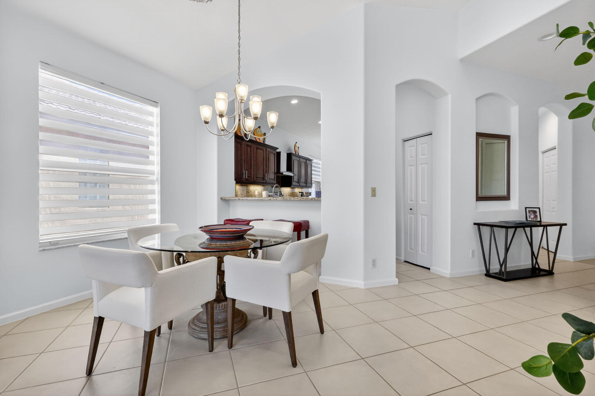 VIZCAYA 2 - Residential Lease