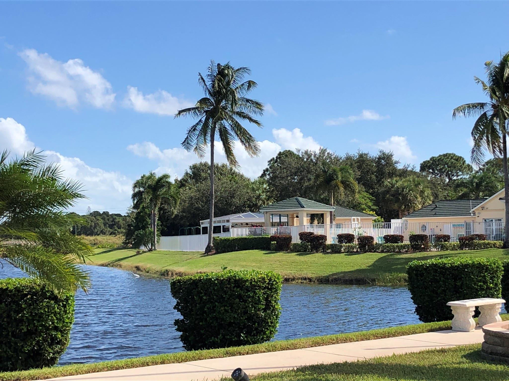 St Lucie West 117 Lakefor - Residential