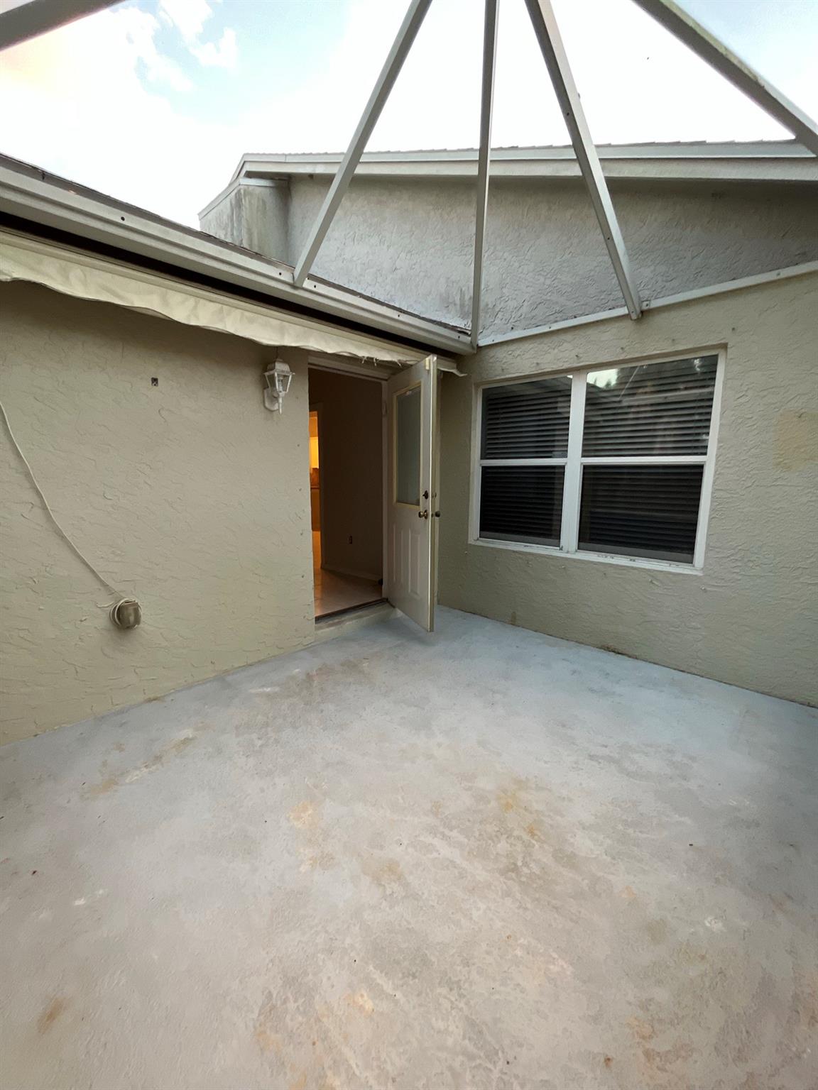 St Lucie West 117 Lakefor - Residential
