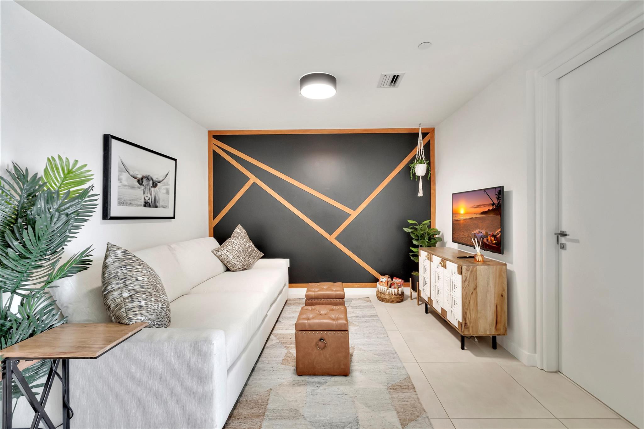 TIFFANY HOUSE CONDO - Residential