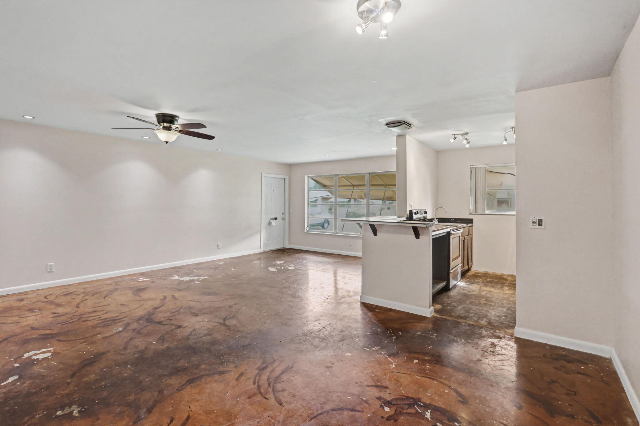 HIGH POINT - Residential