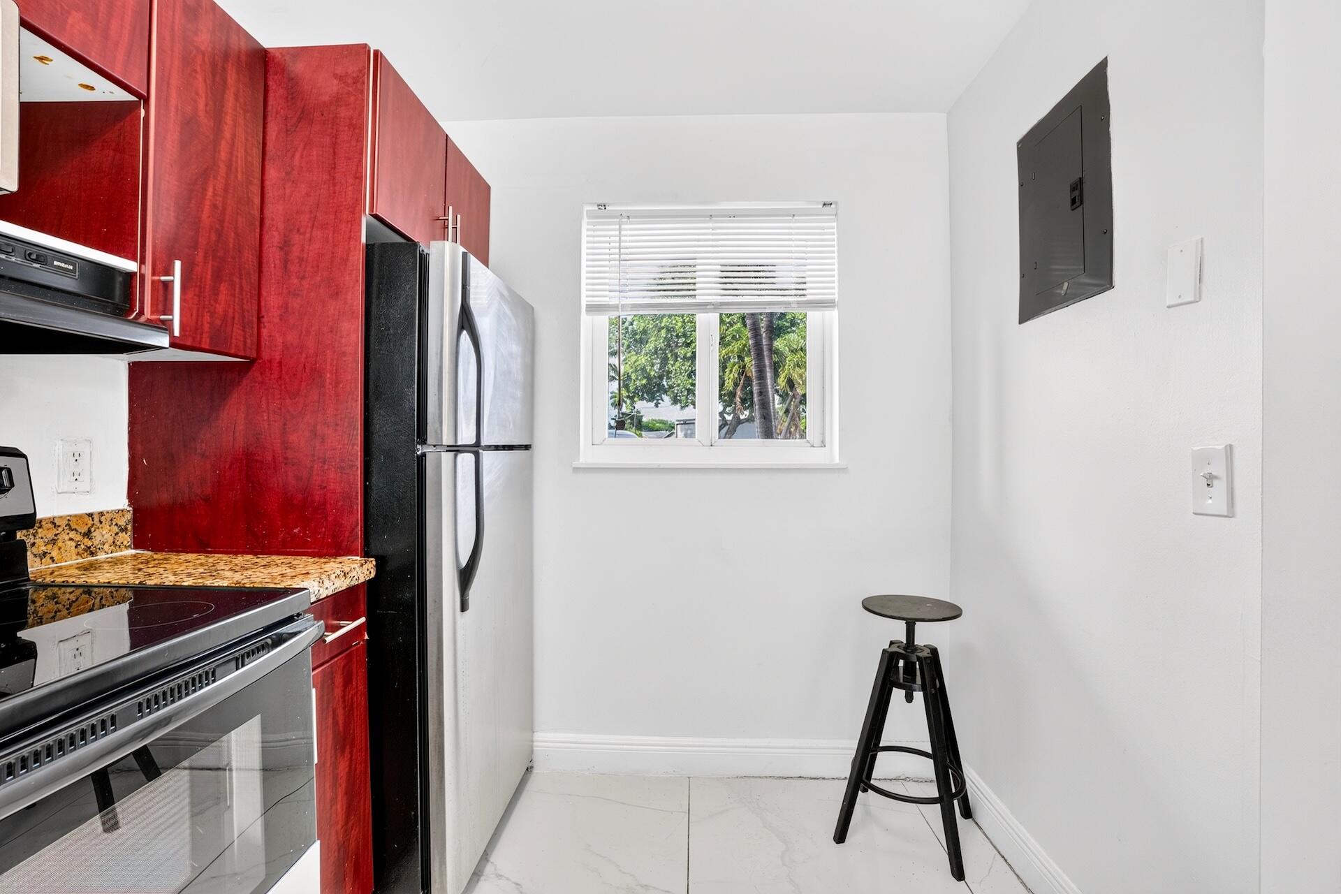 POMPANO BEACH VIEW CONDO - Residential