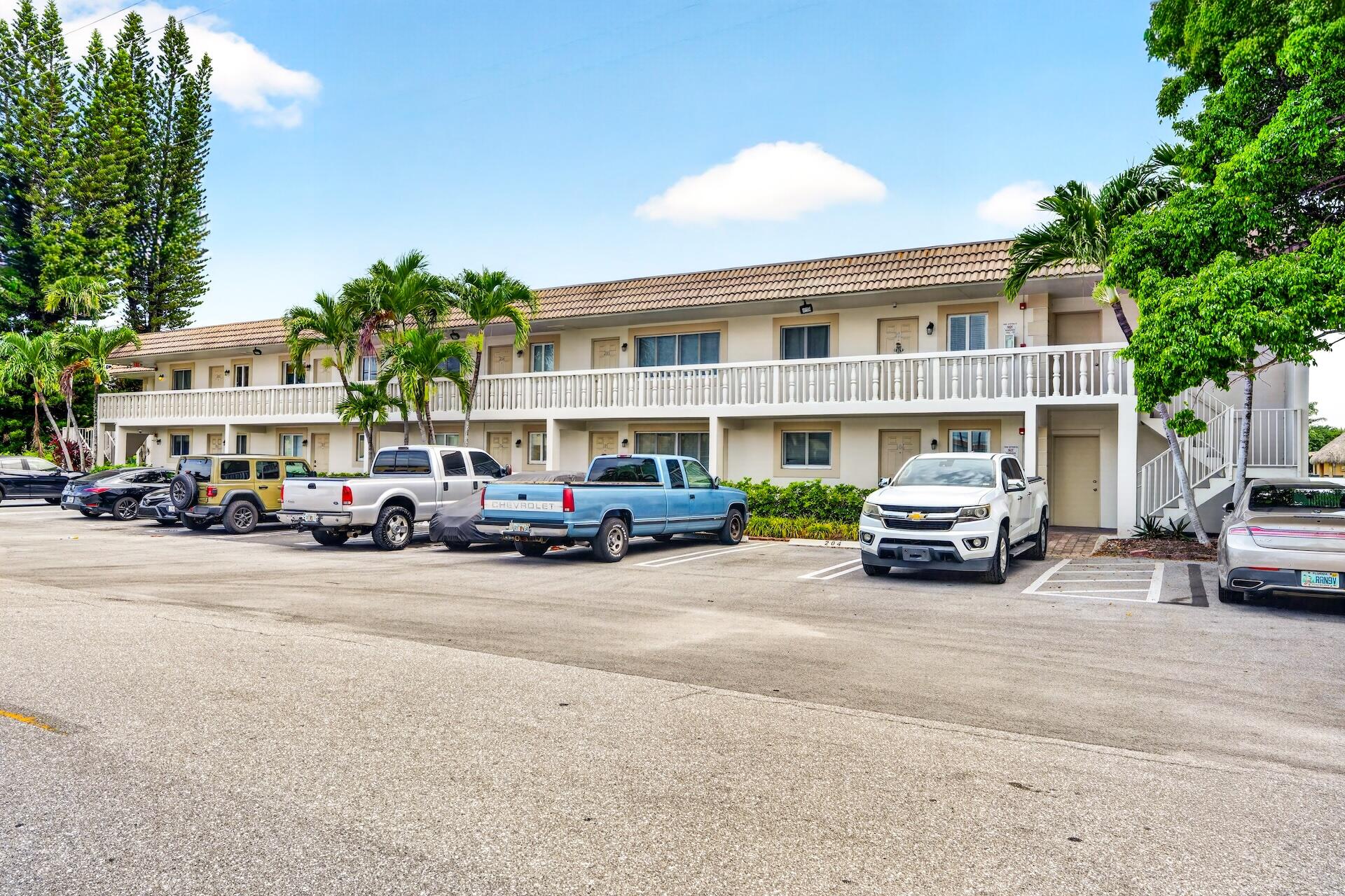 POMPANO BEACH VIEW CONDO - Residential