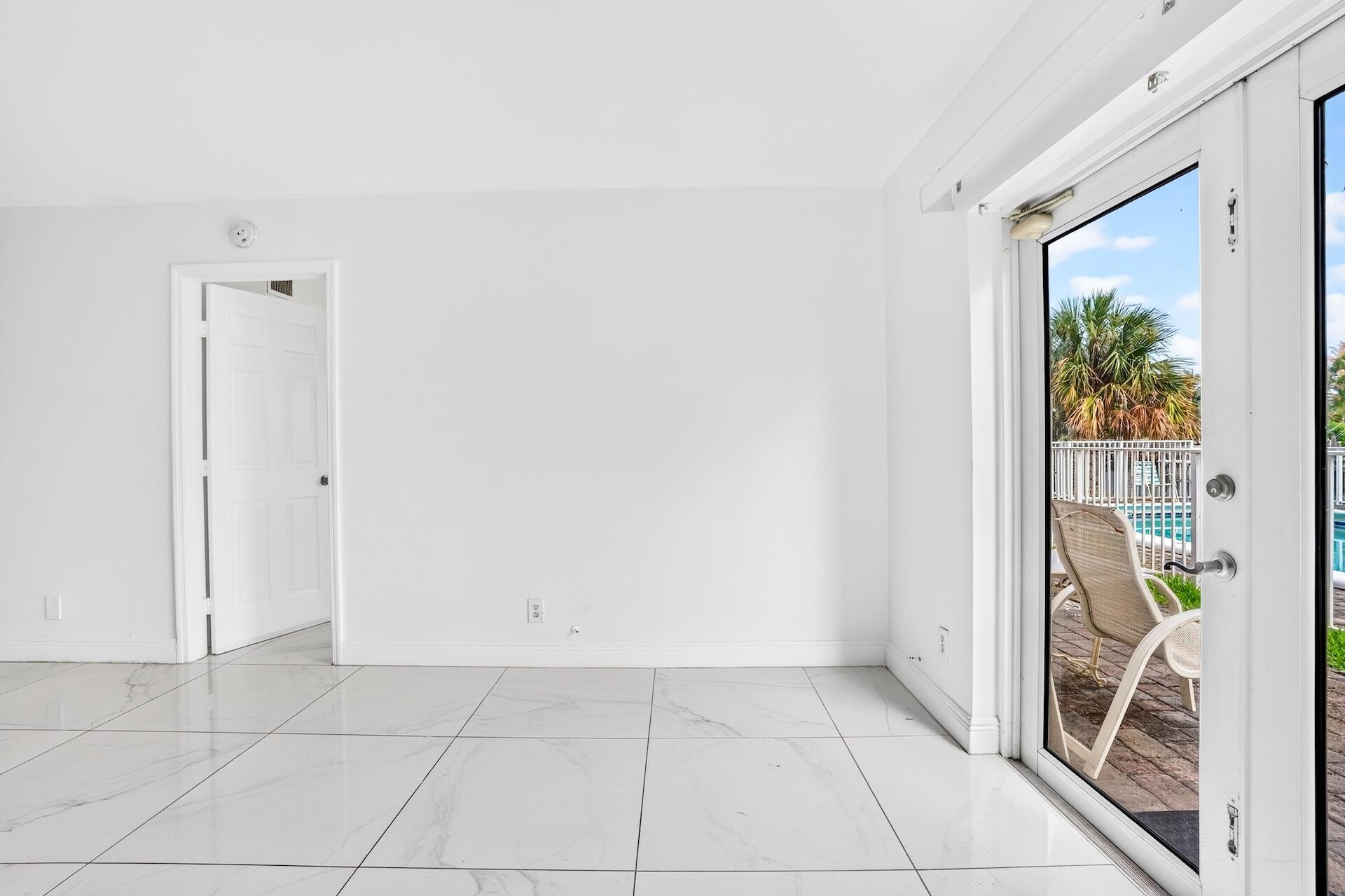 POMPANO BEACH VIEW CONDO - Residential