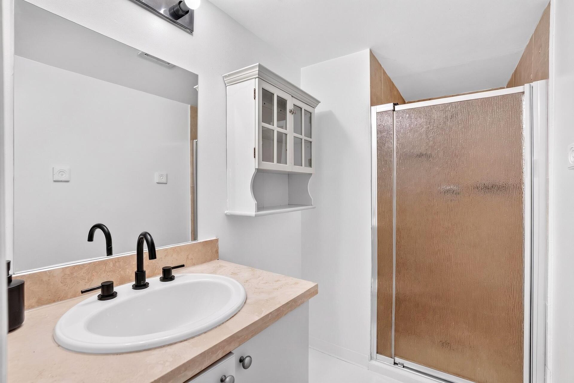 POMPANO BEACH VIEW CONDO - Residential