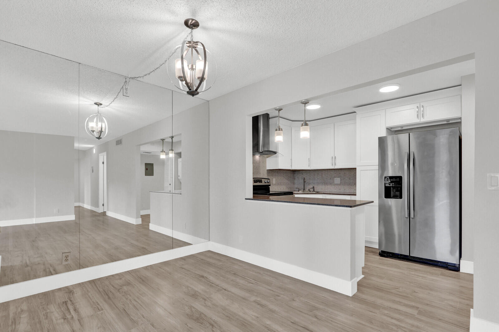 PINE RIDGE NORTH VILLAGE III CONDO - Residential