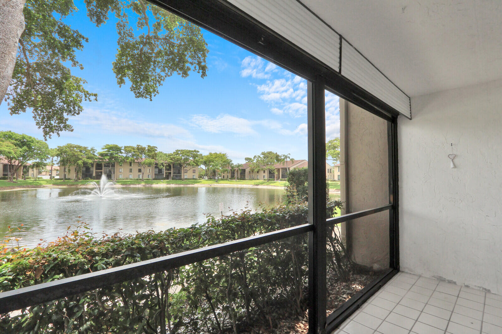 PINE RIDGE NORTH VILLAGE III CONDO - Residential