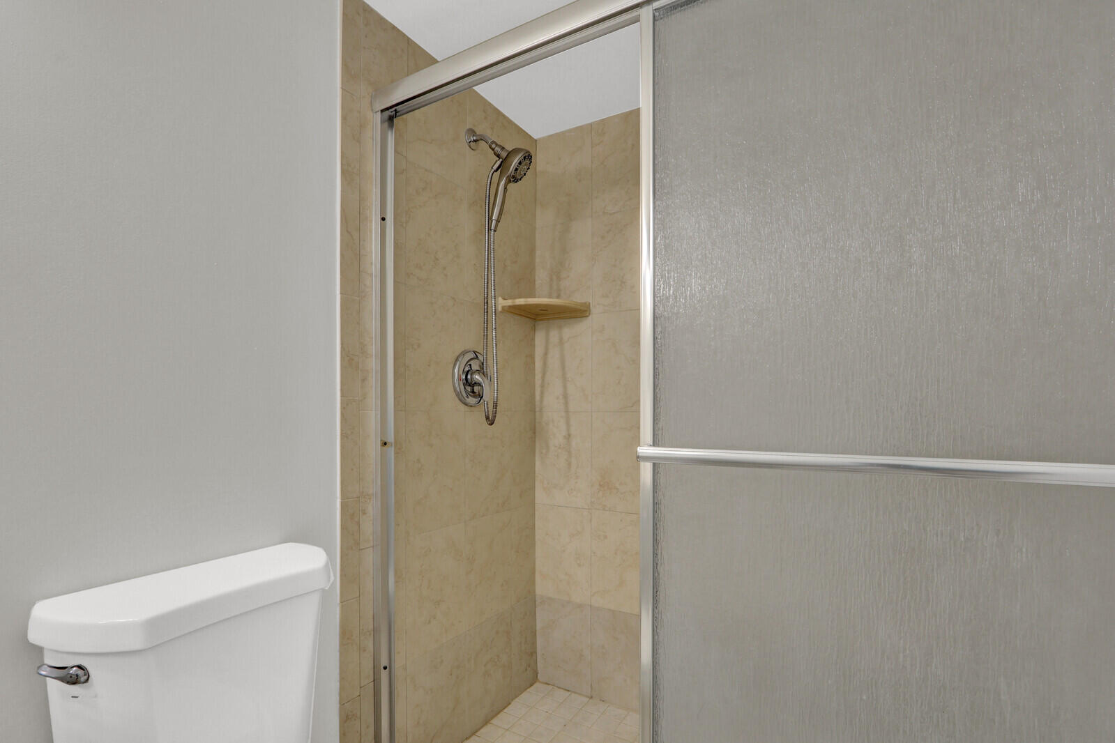 PINE RIDGE NORTH VILLAGE III CONDO - Residential