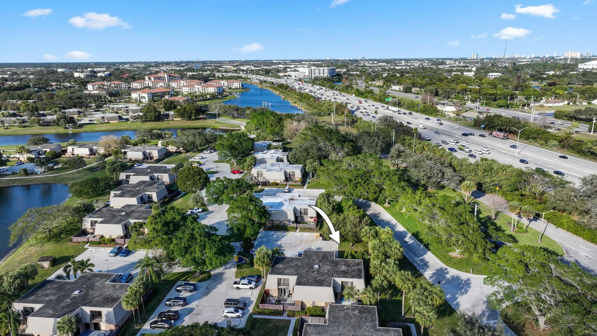 VILLAGE OF SANDALWOOD LAKES SOUTH - Residential
