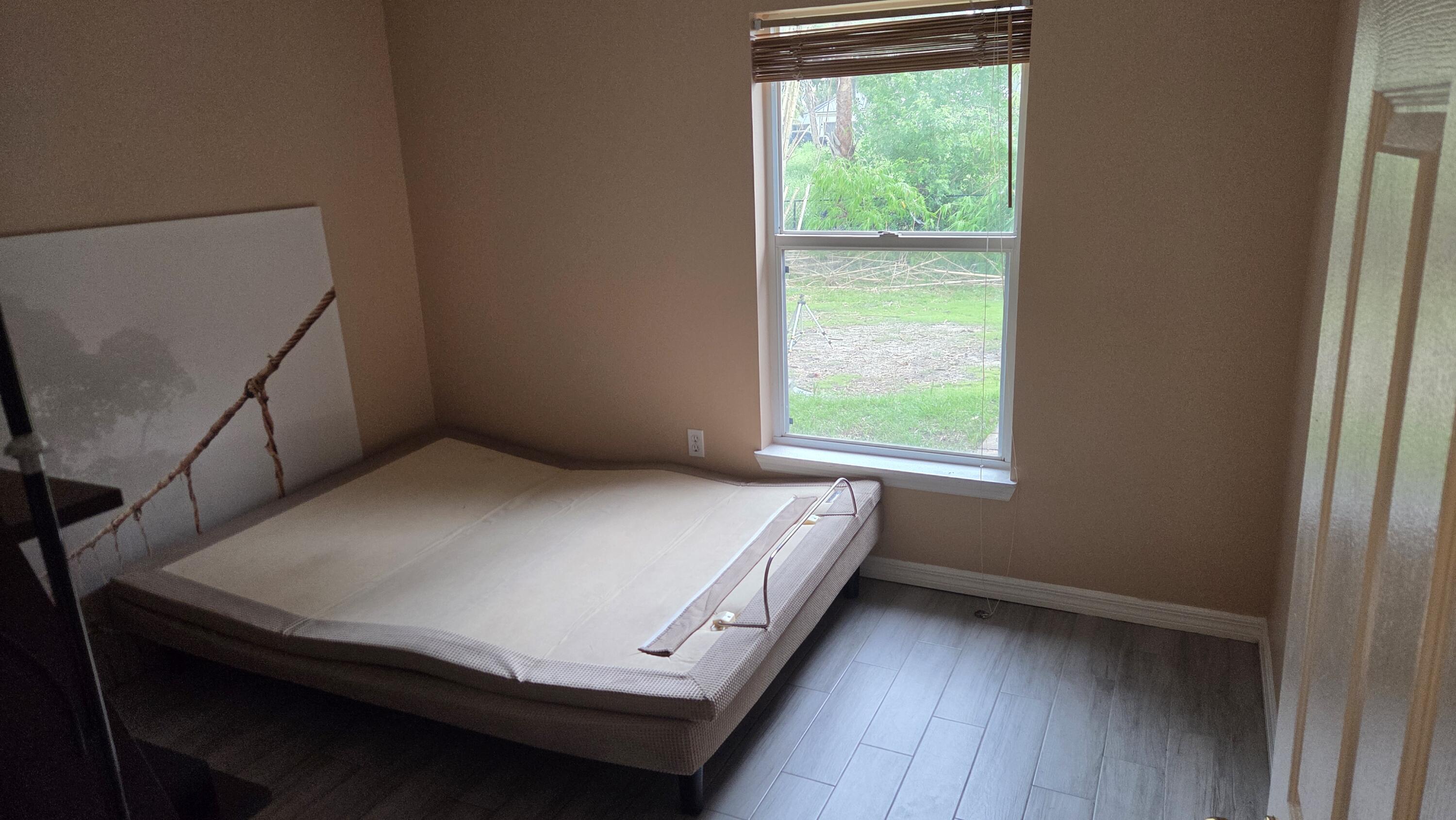PORT ST LUCIE SECTION 11 - Residential Lease