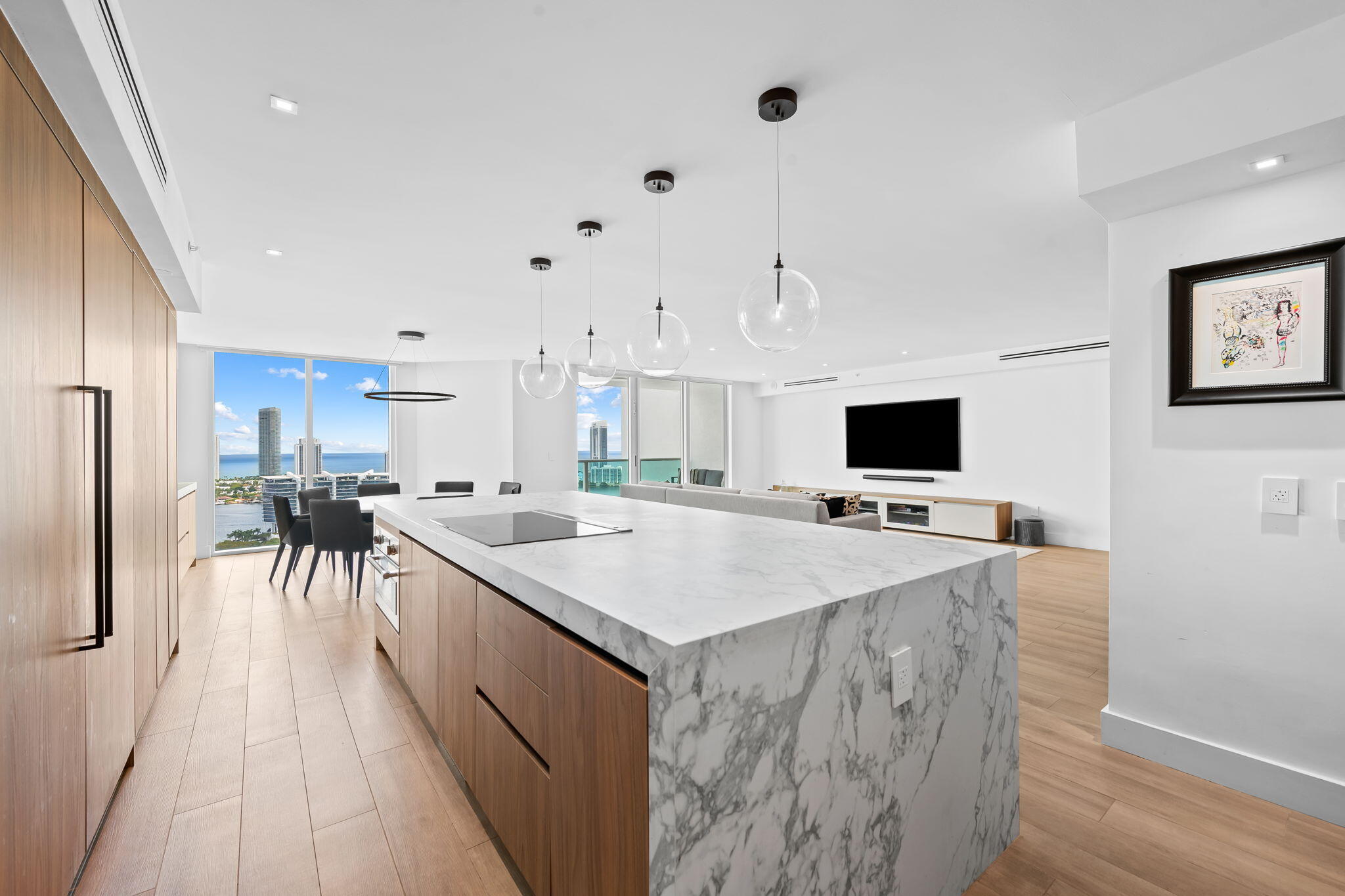 THE PENINSULA II CONDO - Residential